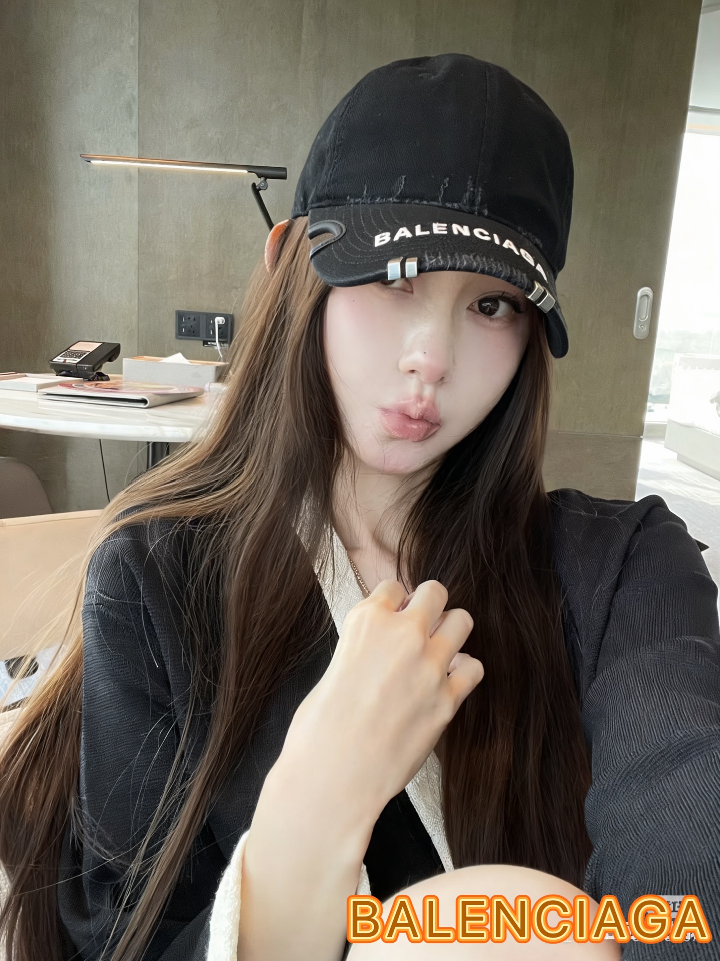 新品Balenciaga巴黎世家新款棒球帽现货秒发🧢简约时尚超级无敌好看的帽子！情侣款！原单货比起其他帽