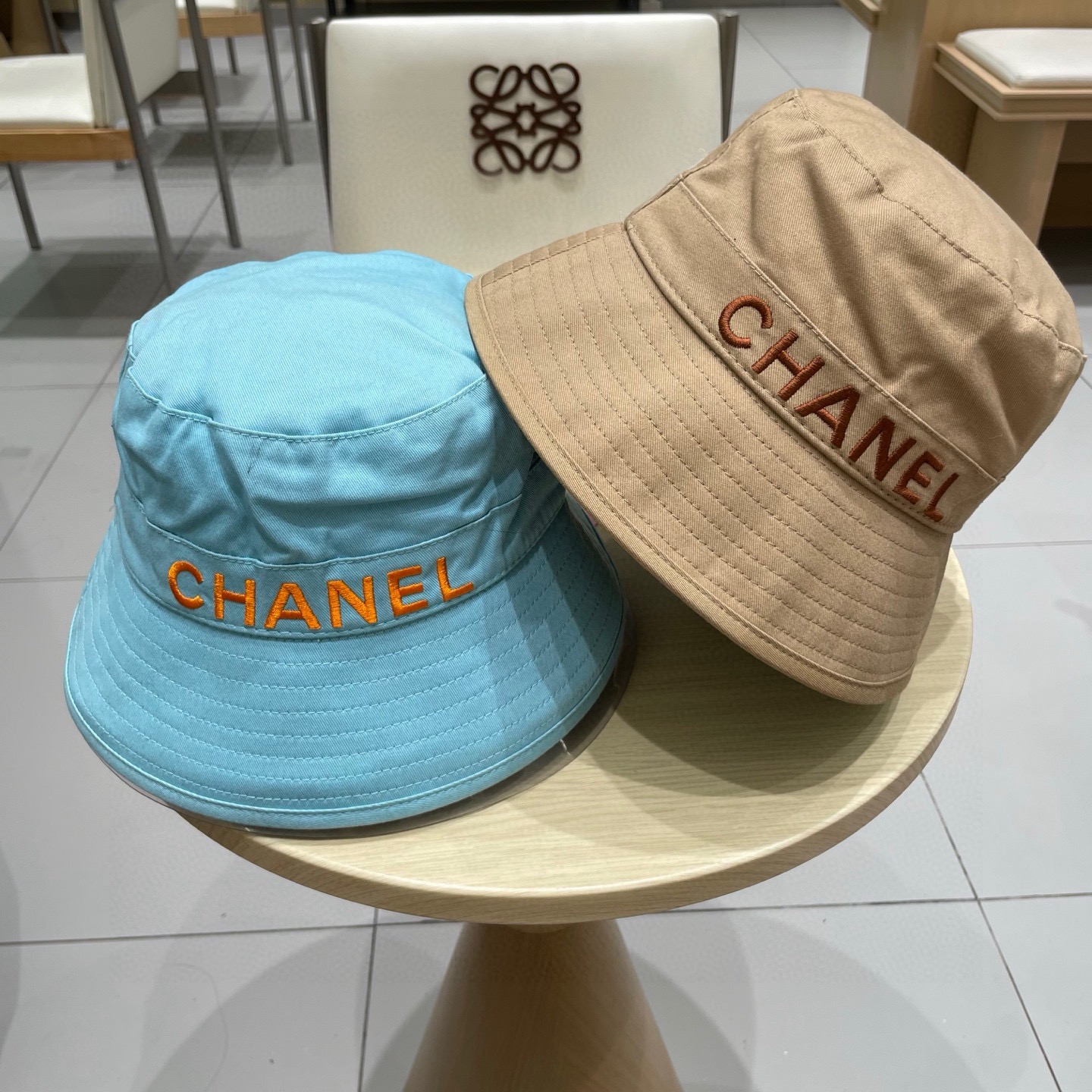 香奈儿CHANEL 新品渔夫帽，小香经典简约，时尚休闲设计
