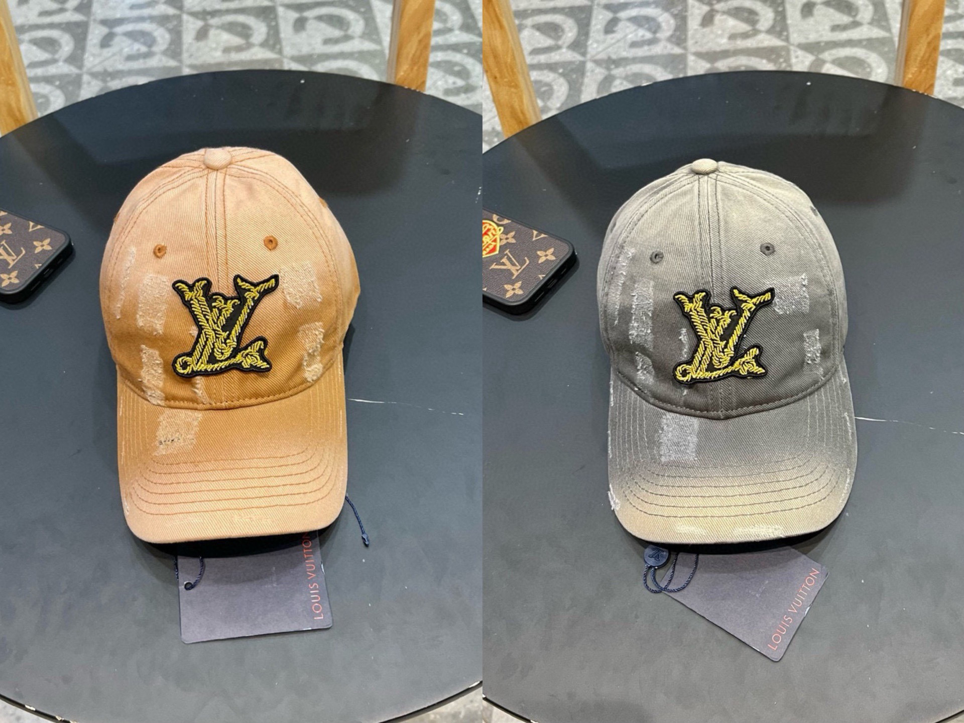 LV 路易威登 Louis Vuitton 刺绣拼接棒球帽入秋必备单品 这顶拼色棒球帽的绝了！特别是戴上