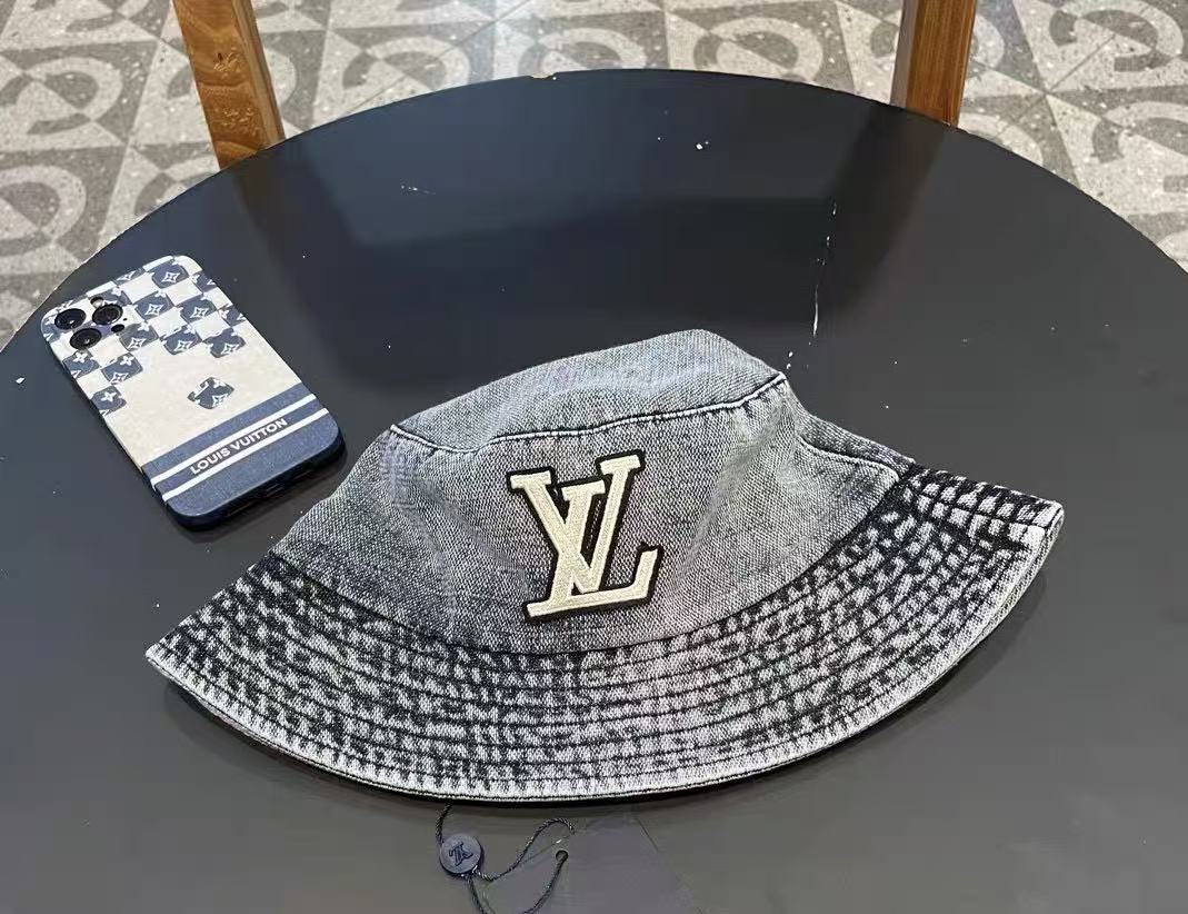 lv渔夫帽🎩路易威登 LV，可以戴N多年的款式，时尚高端