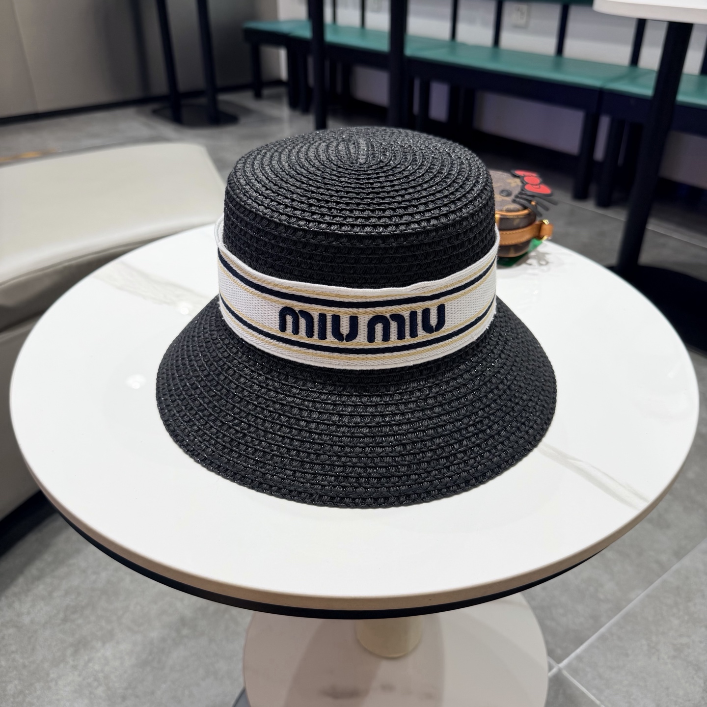 miumiu缪缪新款水桶礼帽，天然草帽，头围57cm