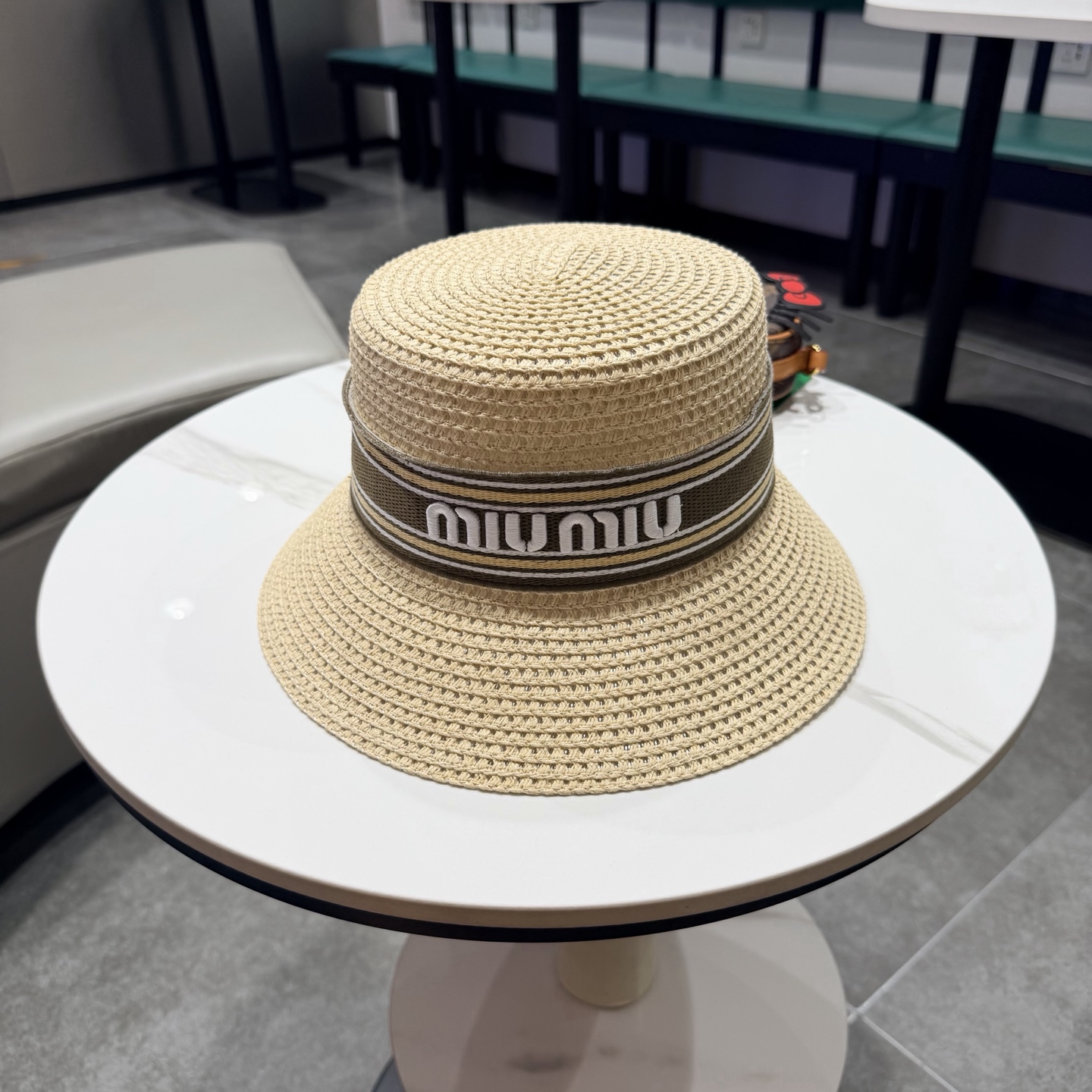 miumiu缪缪新款水桶礼帽，天然草帽，头围57cm
