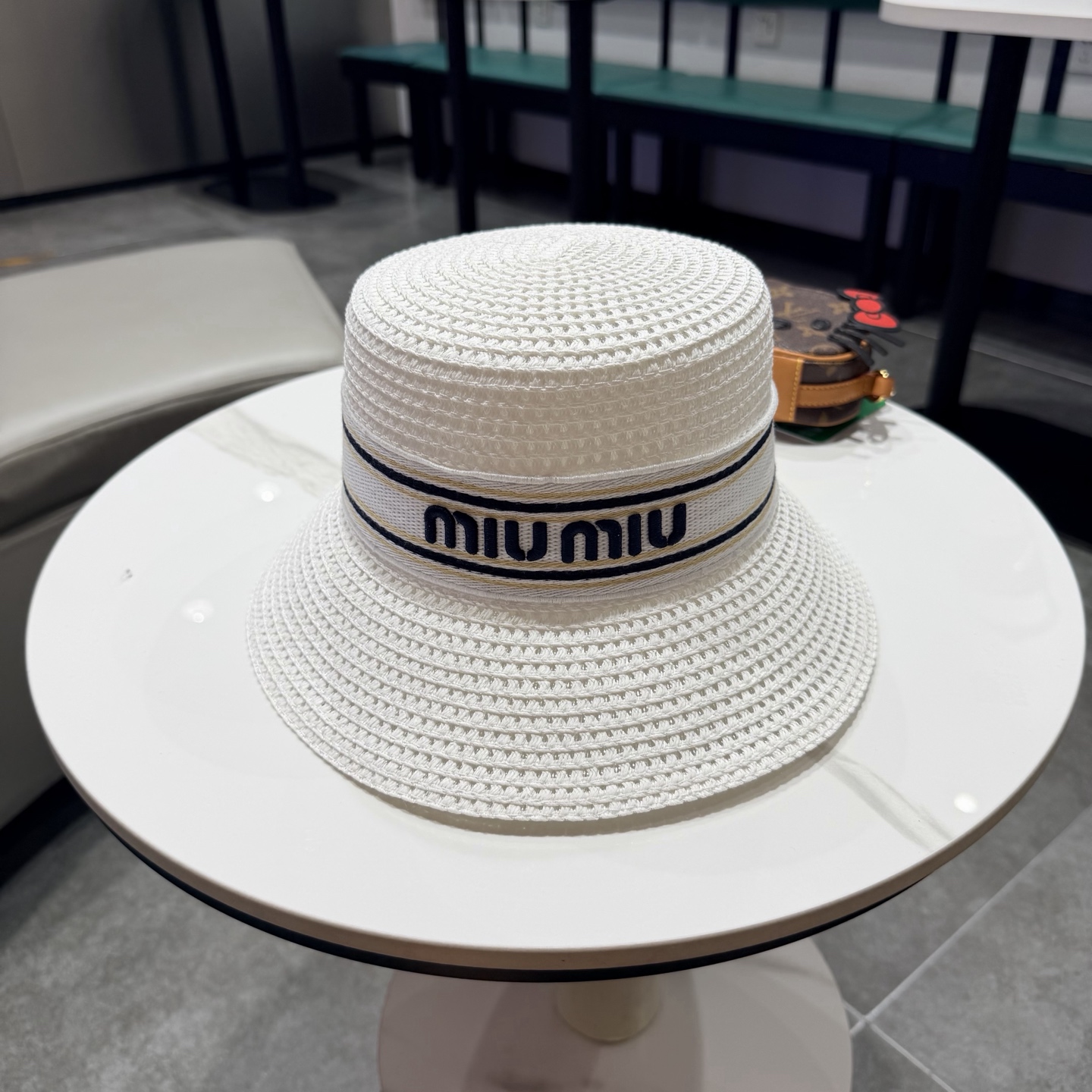miumiu缪缪新款水桶礼帽，天然草帽，头围57cm