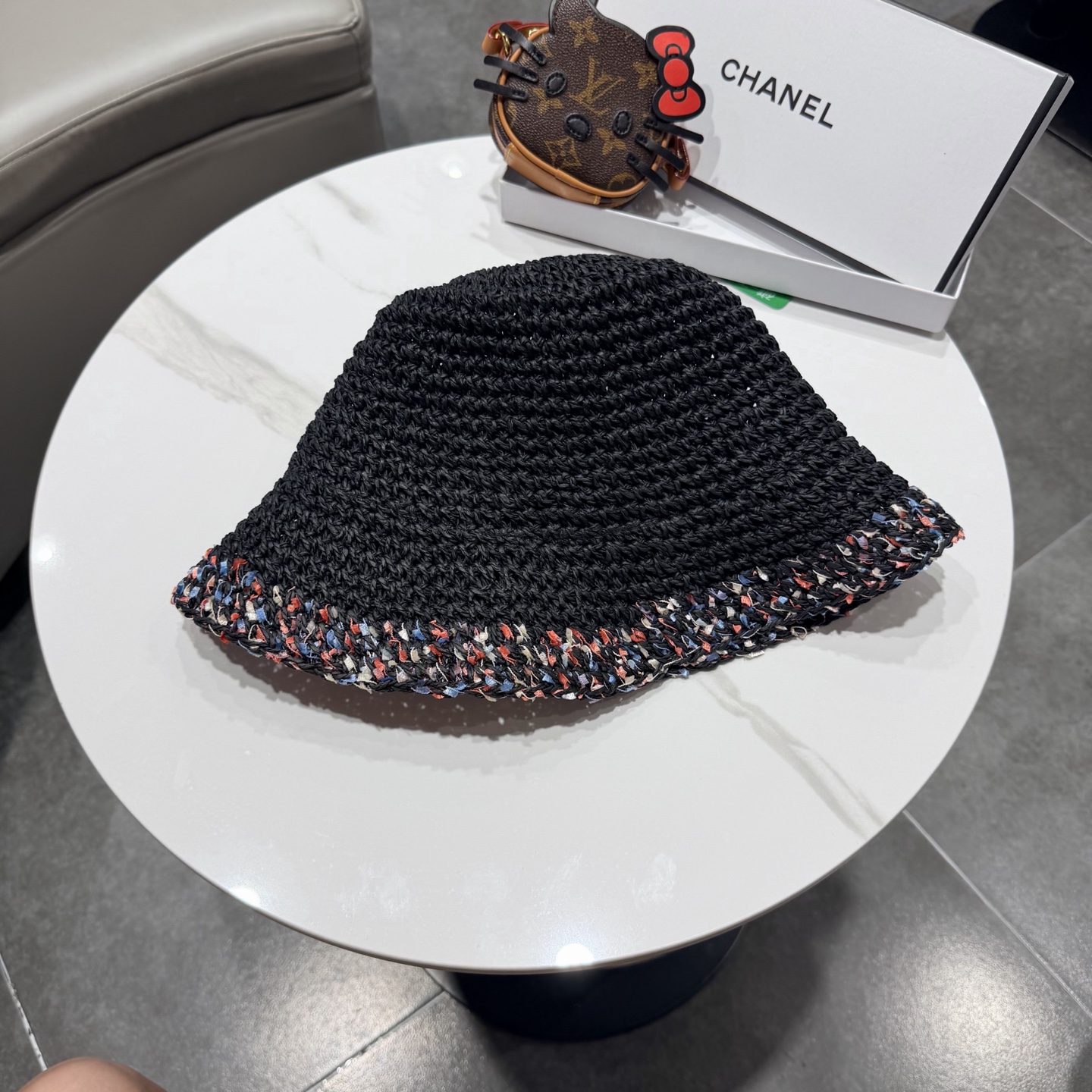 chanel香奈儿夏季镂空防晒帽遮阳帽手工编织彩虹海边度假风宽檐编织渔夫草帽女