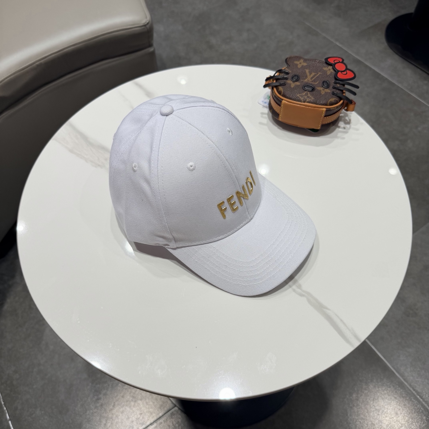FENDI芬迪 老花系列棒球帽🧢 经典FF中古单品，气质穿搭单品，质量杠杠👍