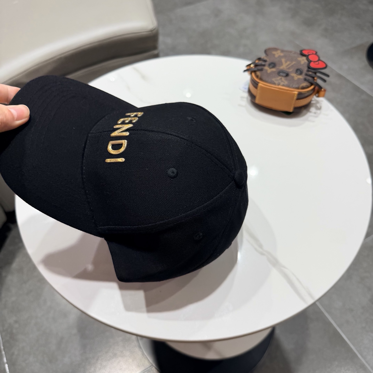 FENDI芬迪 老花系列棒球帽🧢 经典FF中古单品，气质穿搭单品，质量杠杠👍