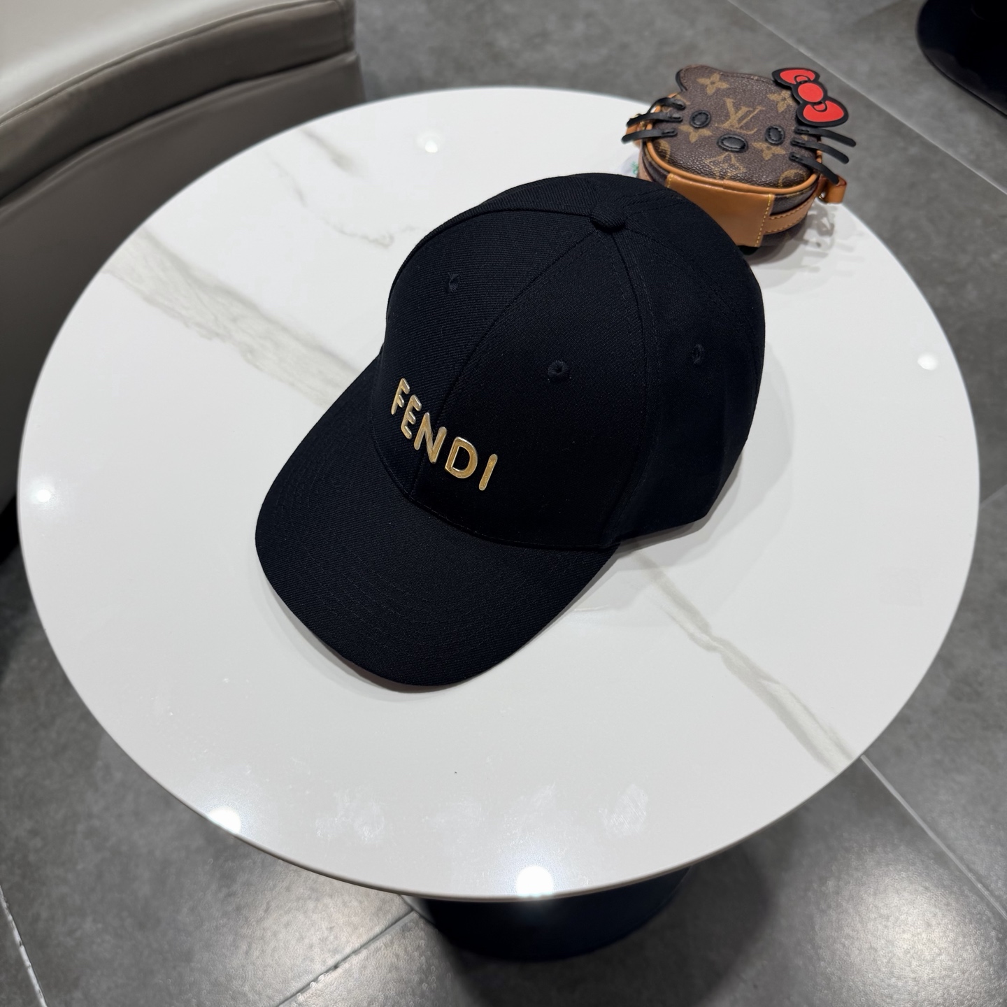 FENDI芬迪 老花系列棒球帽🧢 经典FF中古单品，气质穿搭单品，质量杠杠👍