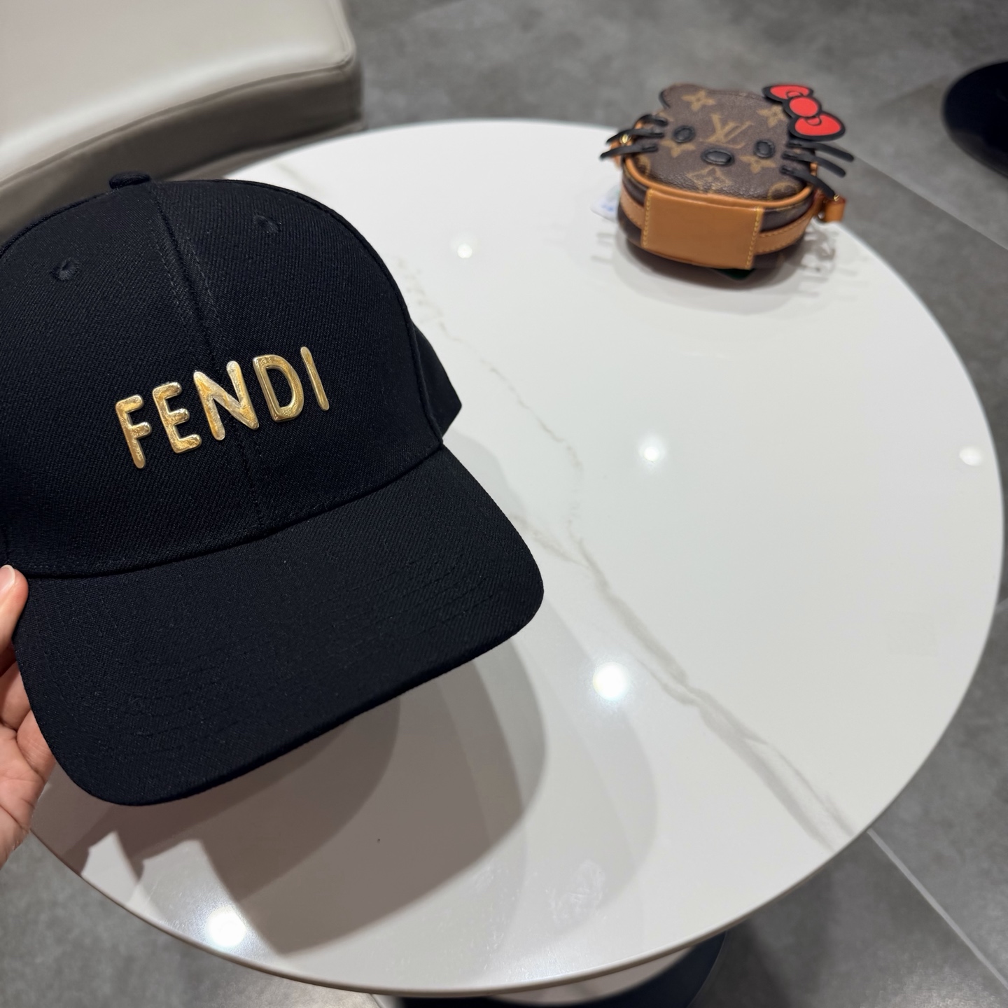FENDI芬迪 老花系列棒球帽🧢 经典FF中古单品，气质穿搭单品，质量杠杠👍