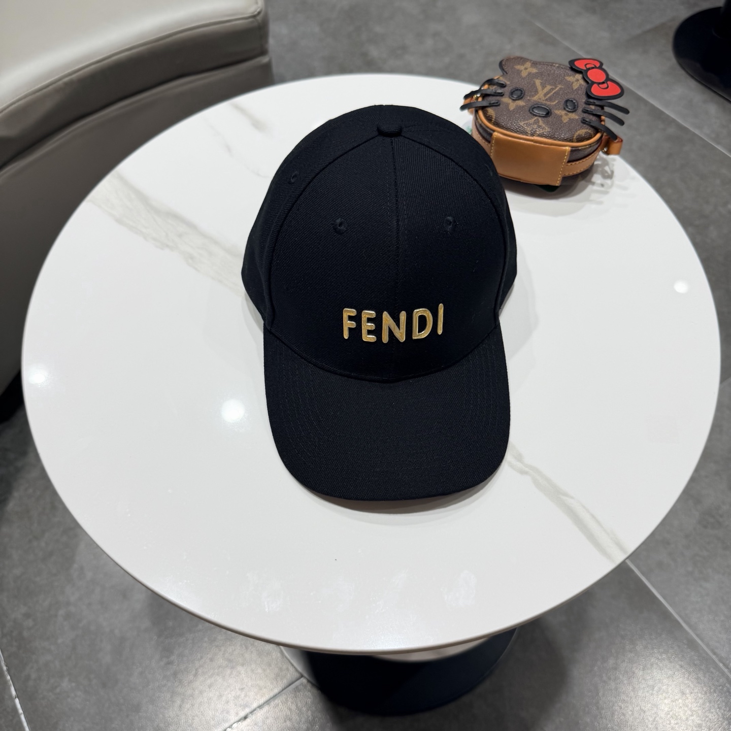 FENDI芬迪 老花系列棒球帽🧢 经典FF中古单品，气质穿搭单品，质量杠杠👍