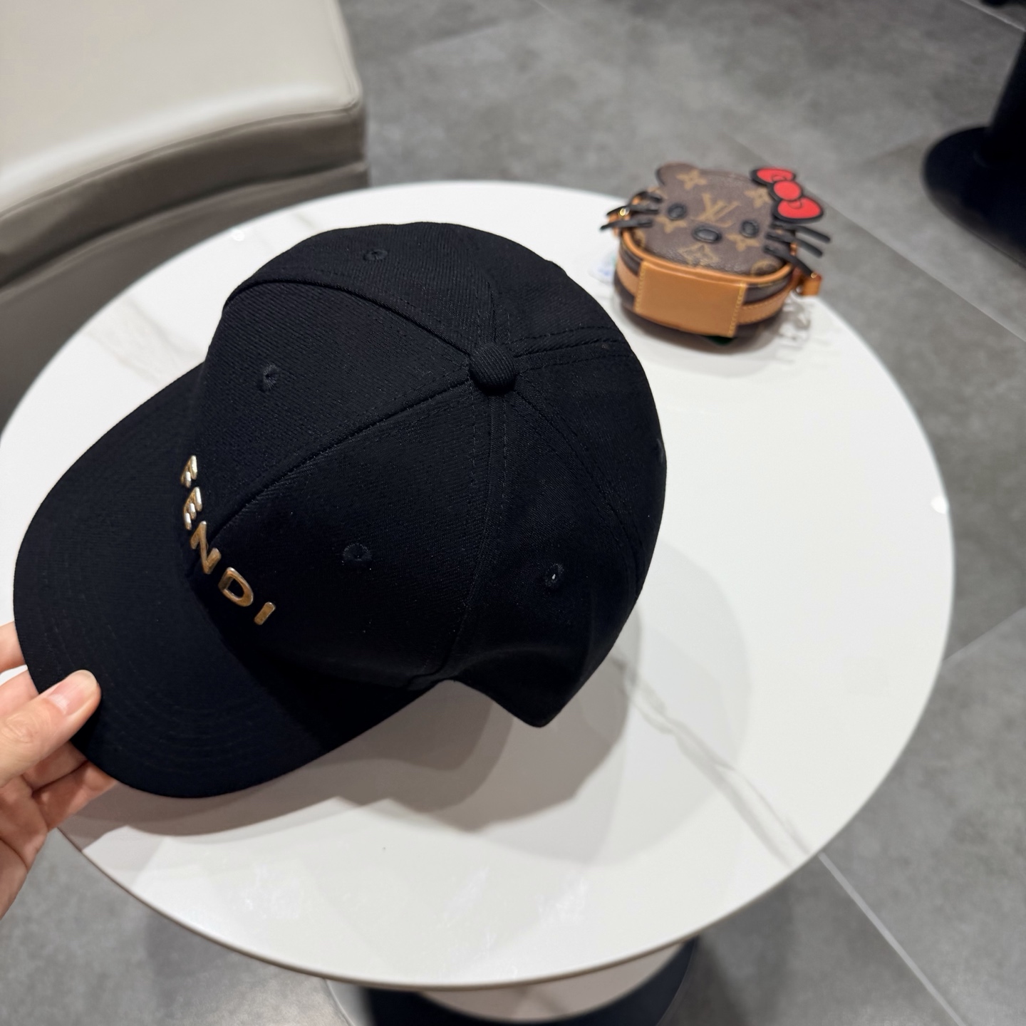 FENDI芬迪 老花系列棒球帽🧢 经典FF中古单品，气质穿搭单品，质量杠杠👍