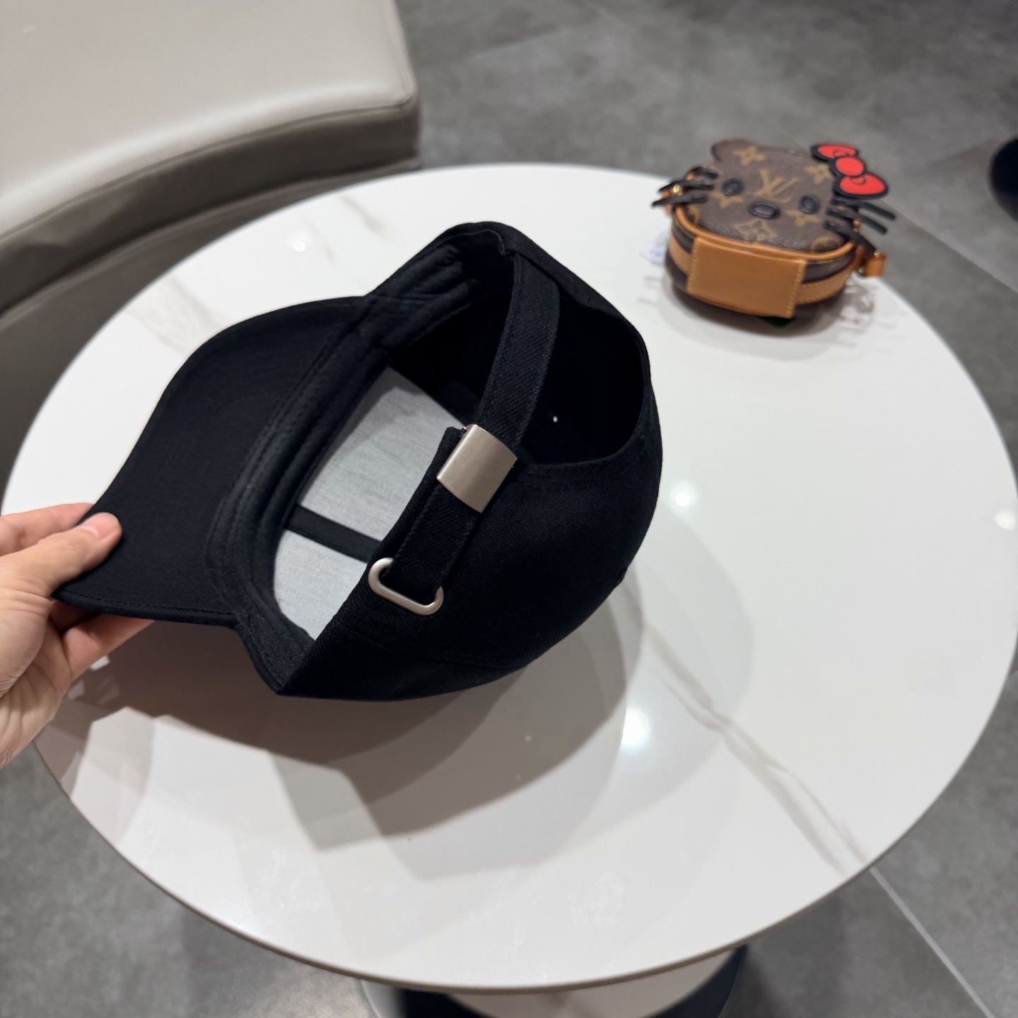 FENDI芬迪 老花系列棒球帽🧢 经典FF中古单品，气质穿搭单品，质量杠杠👍