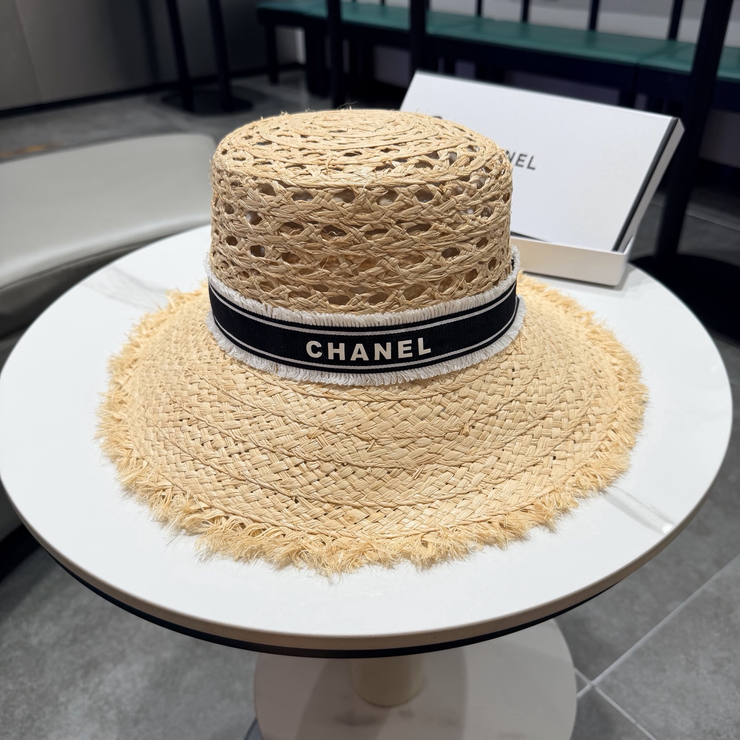 Chanel香奈儿拉菲草帽，遮阳大草帽，头围57cm