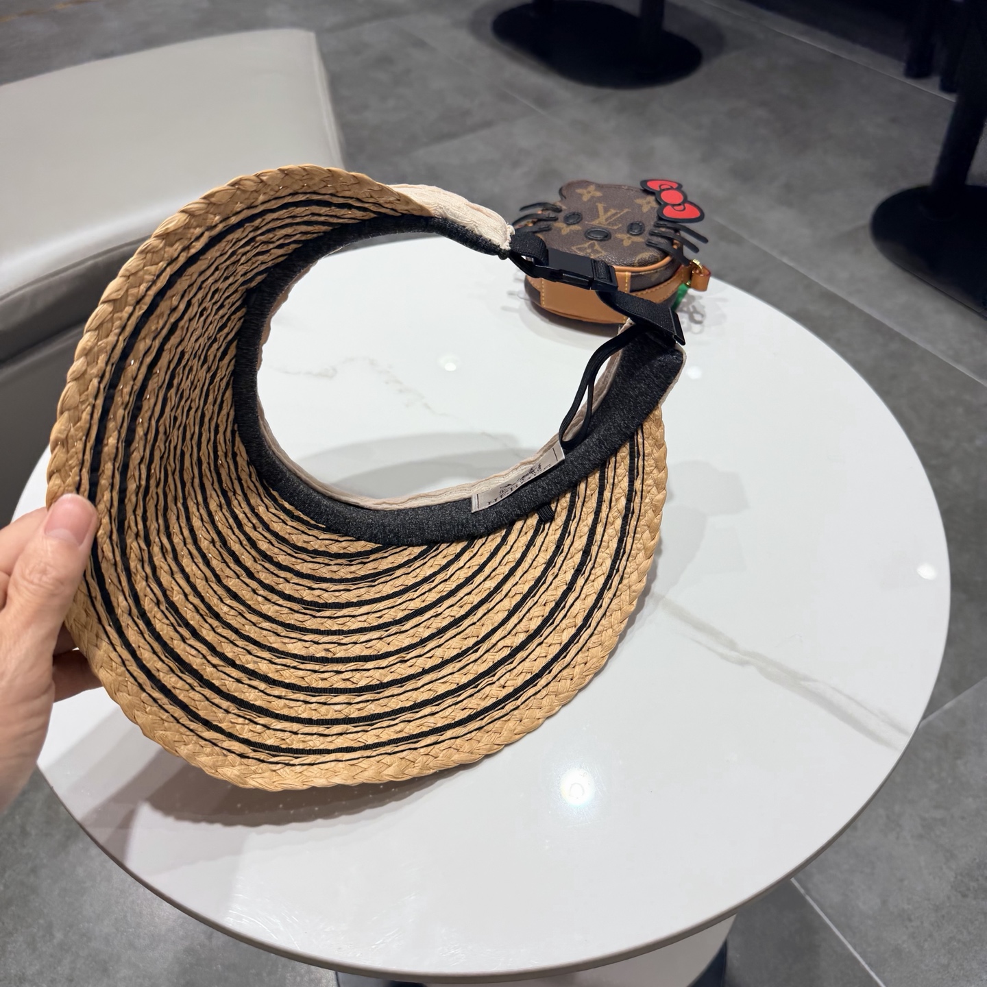 爱马仕条纹编织空顶帽女夏季海边沙滩度假风遮阳防晒帽子太阳帽2026新款