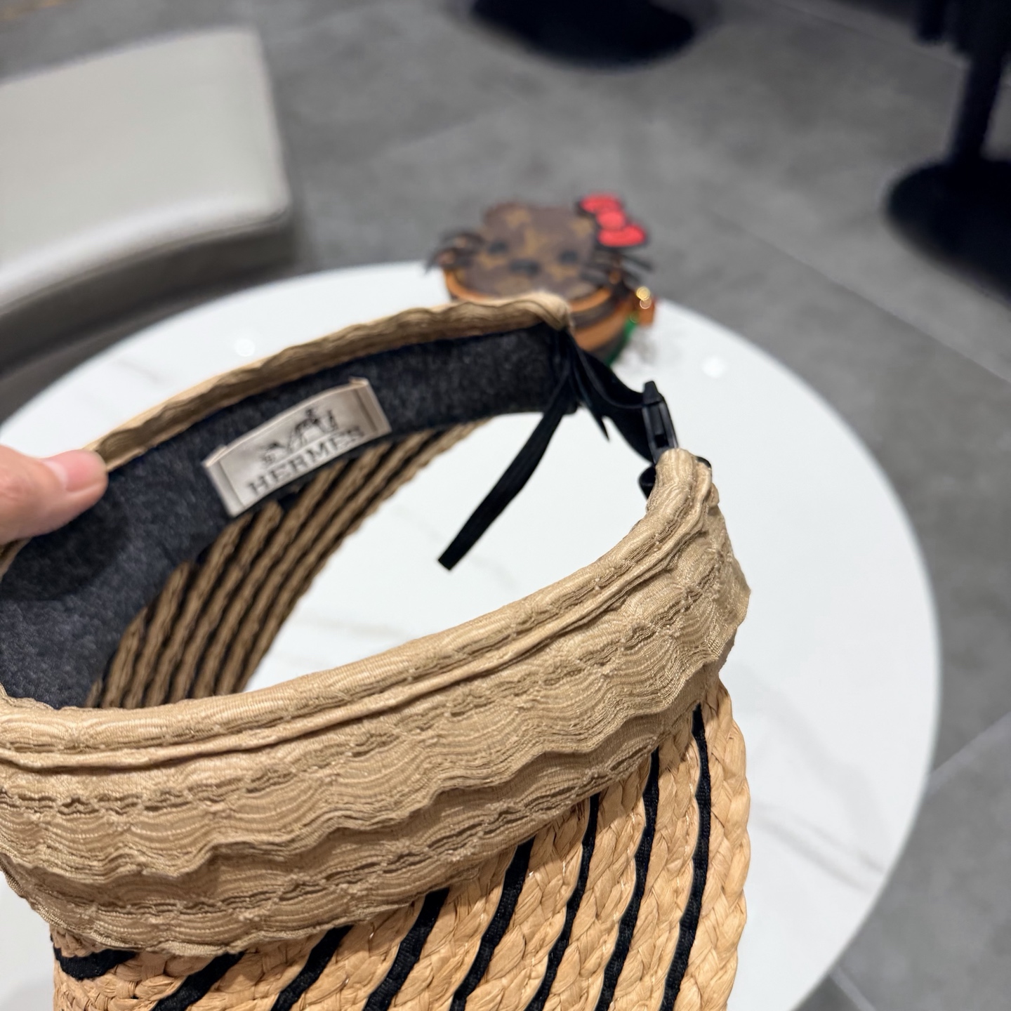 爱马仕条纹编织空顶帽女夏季海边沙滩度假风遮阳防晒帽子太阳帽2026新款