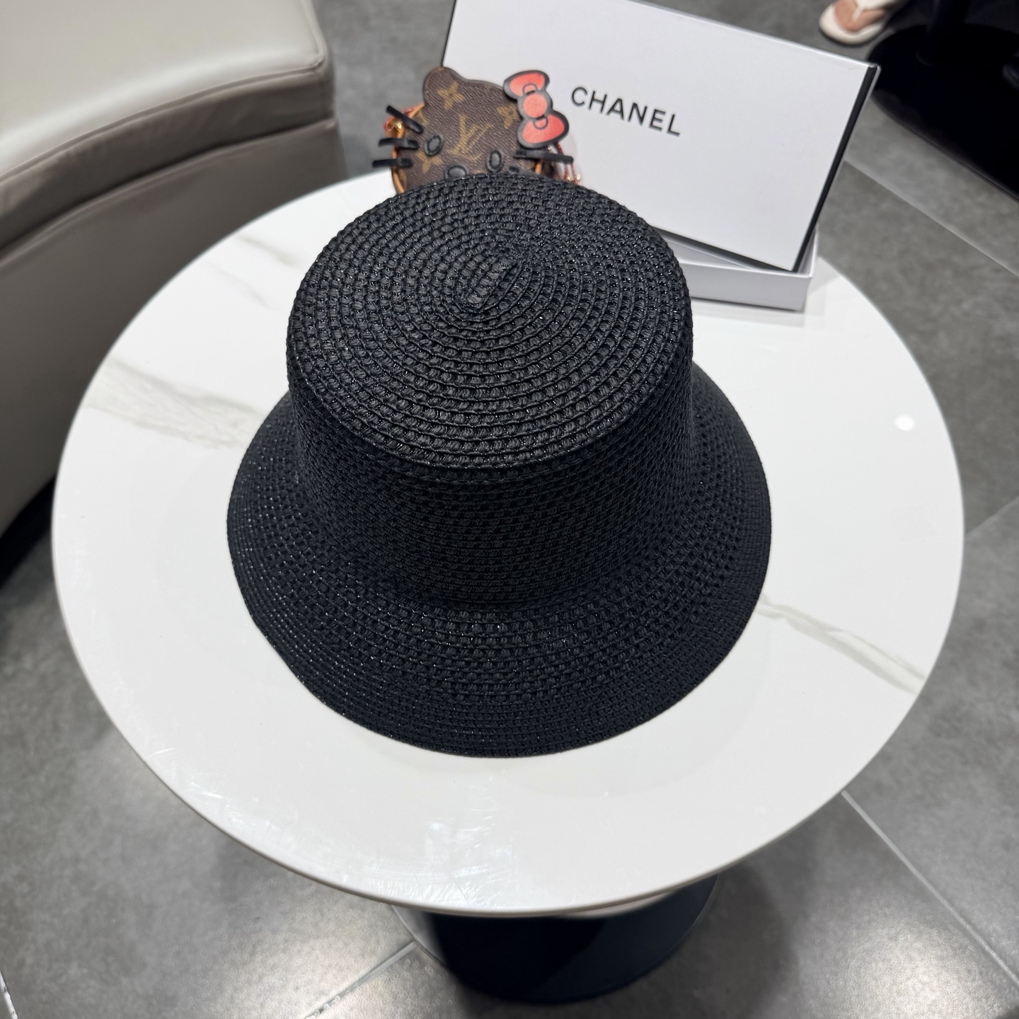 CHANEL香奈儿2026新款水桶盆帽草帽  夏天海边首选～新款材质编织而成～质感满分💯