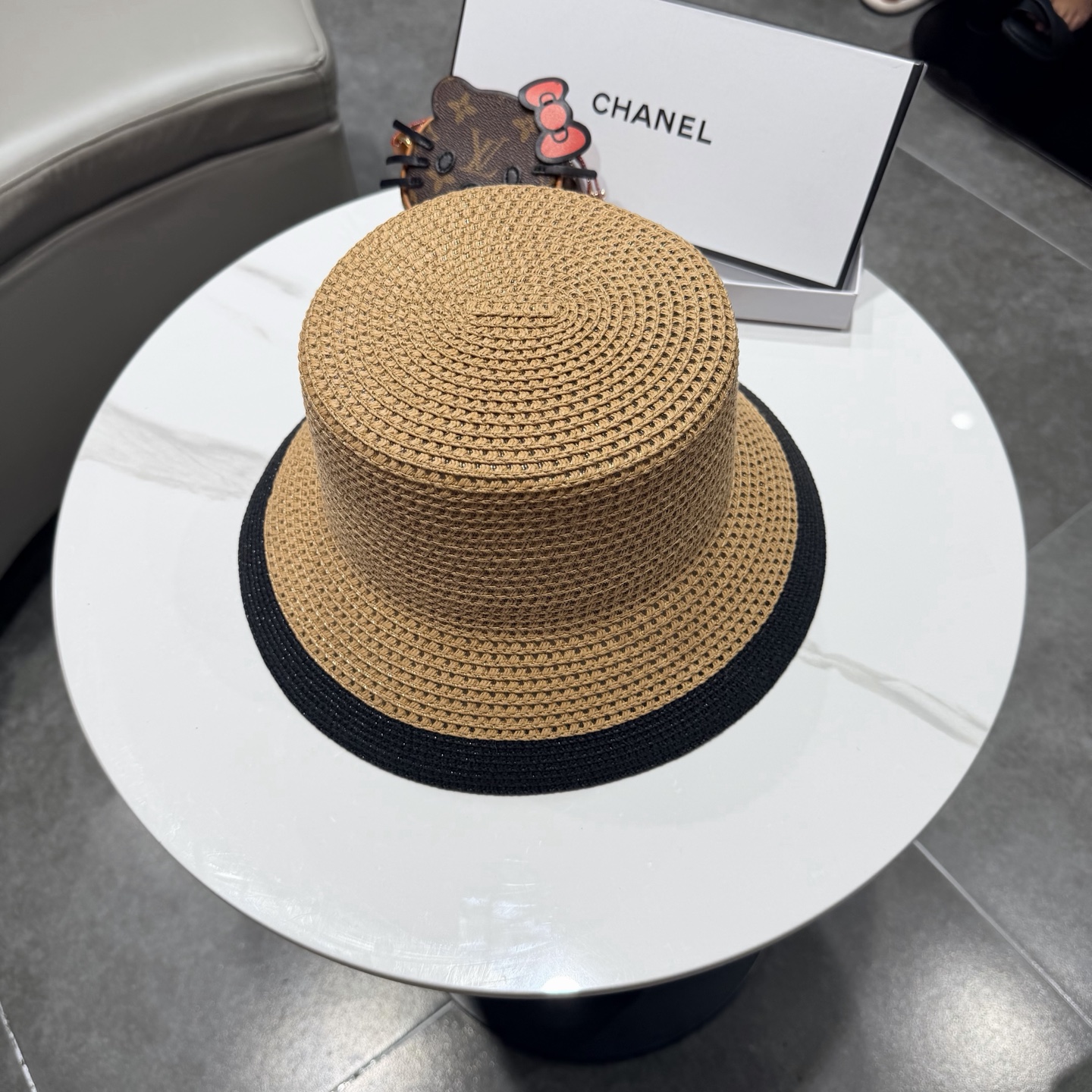 CHANEL香奈儿2026新款水桶盆帽草帽  夏天海边首选～新款材质编织而成～质感满分💯