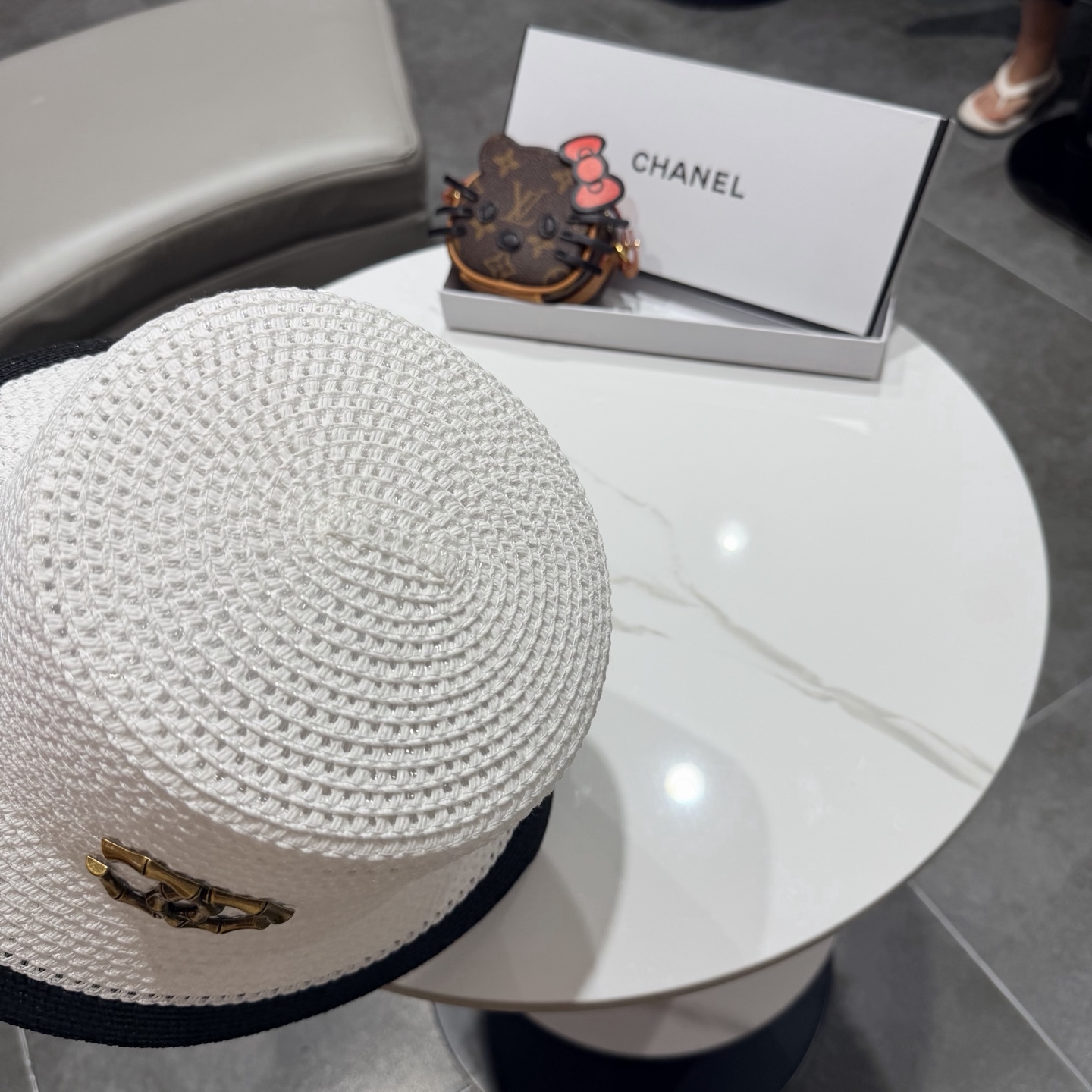 CHANEL香奈儿2026新款水桶盆帽草帽  夏天海边首选～新款材质编织而成～质感满分💯