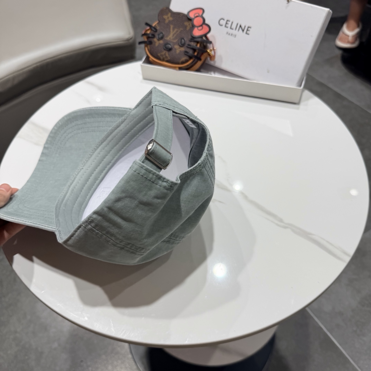【CELINE赛琳】新款经典休闲潮流款 棒球帽日韩风格，随便搭配都超好看！出门旅游，绝对要入手的一款
