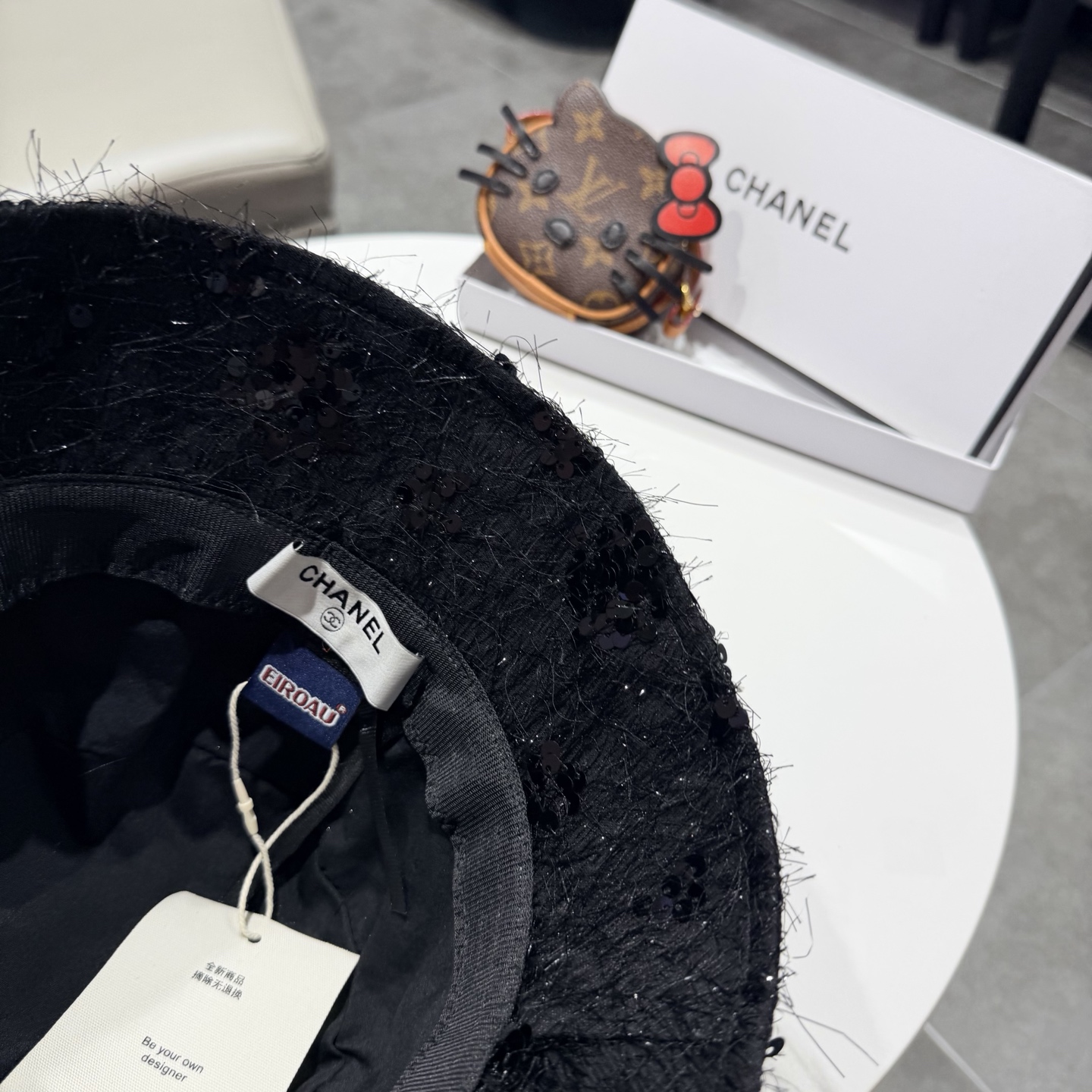 Chanel香奈儿新款遮阳渔夫帽，加强紫外线！