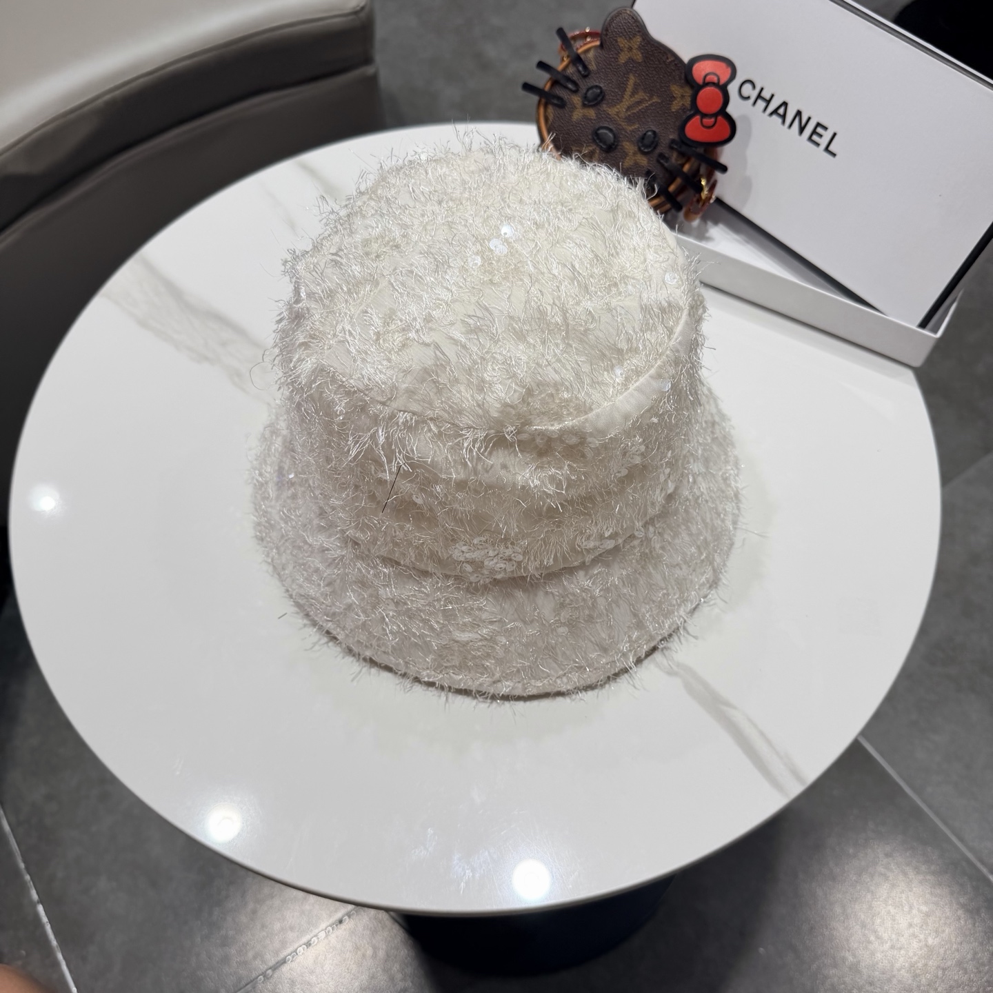 Chanel香奈儿新款遮阳渔夫帽，加强紫外线！