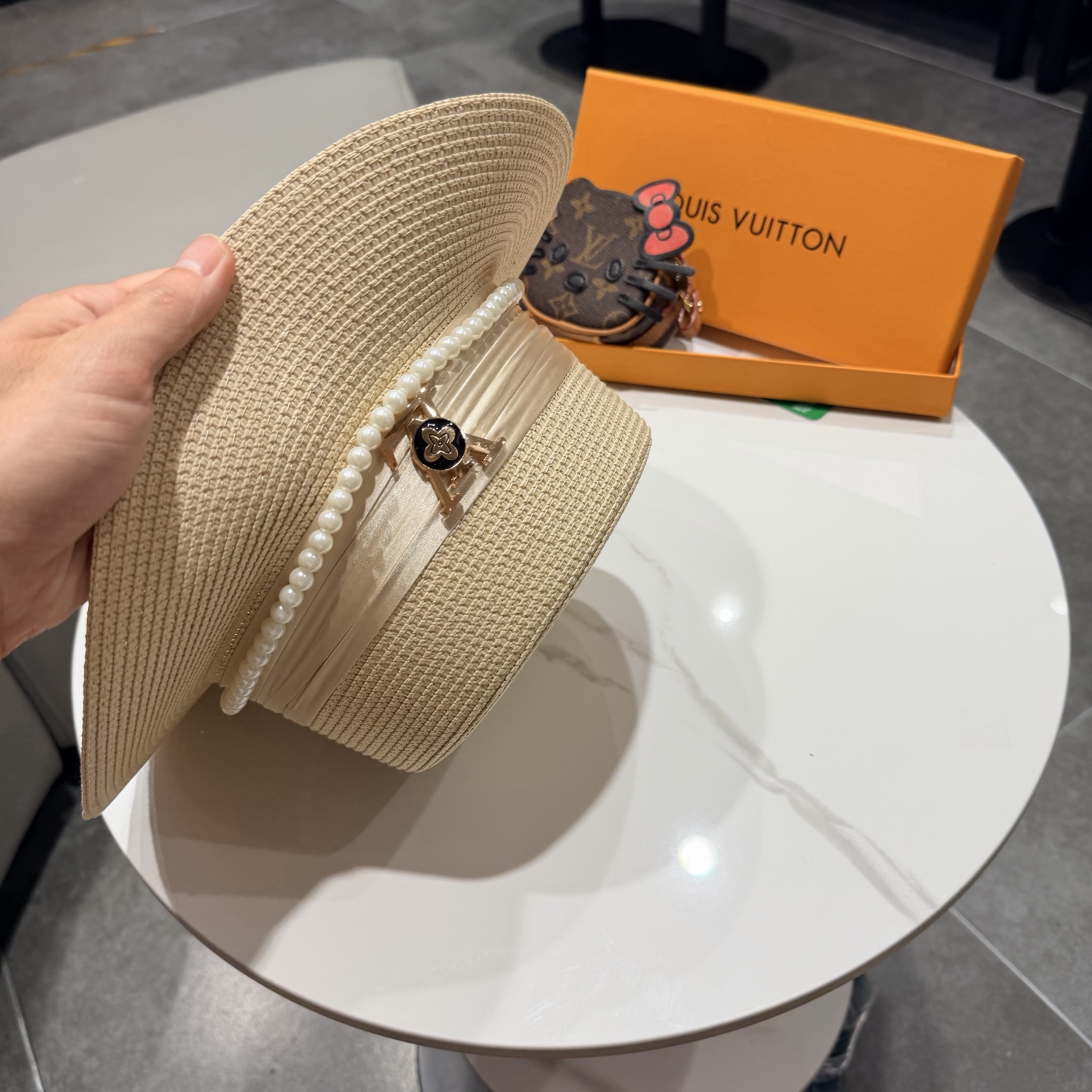 lv新款平顶草帽 头围57cm