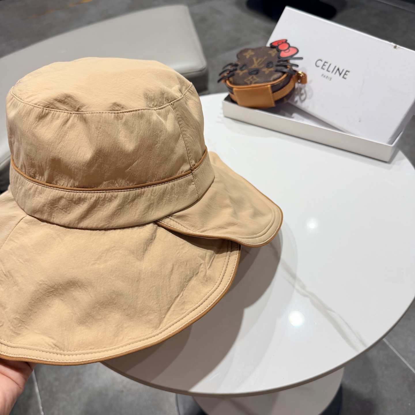 【CELINE赛琳】新款经典休闲潮流款 渔夫帽日韩风格，随便搭配都超好看！出门旅游，绝对要入手的一款