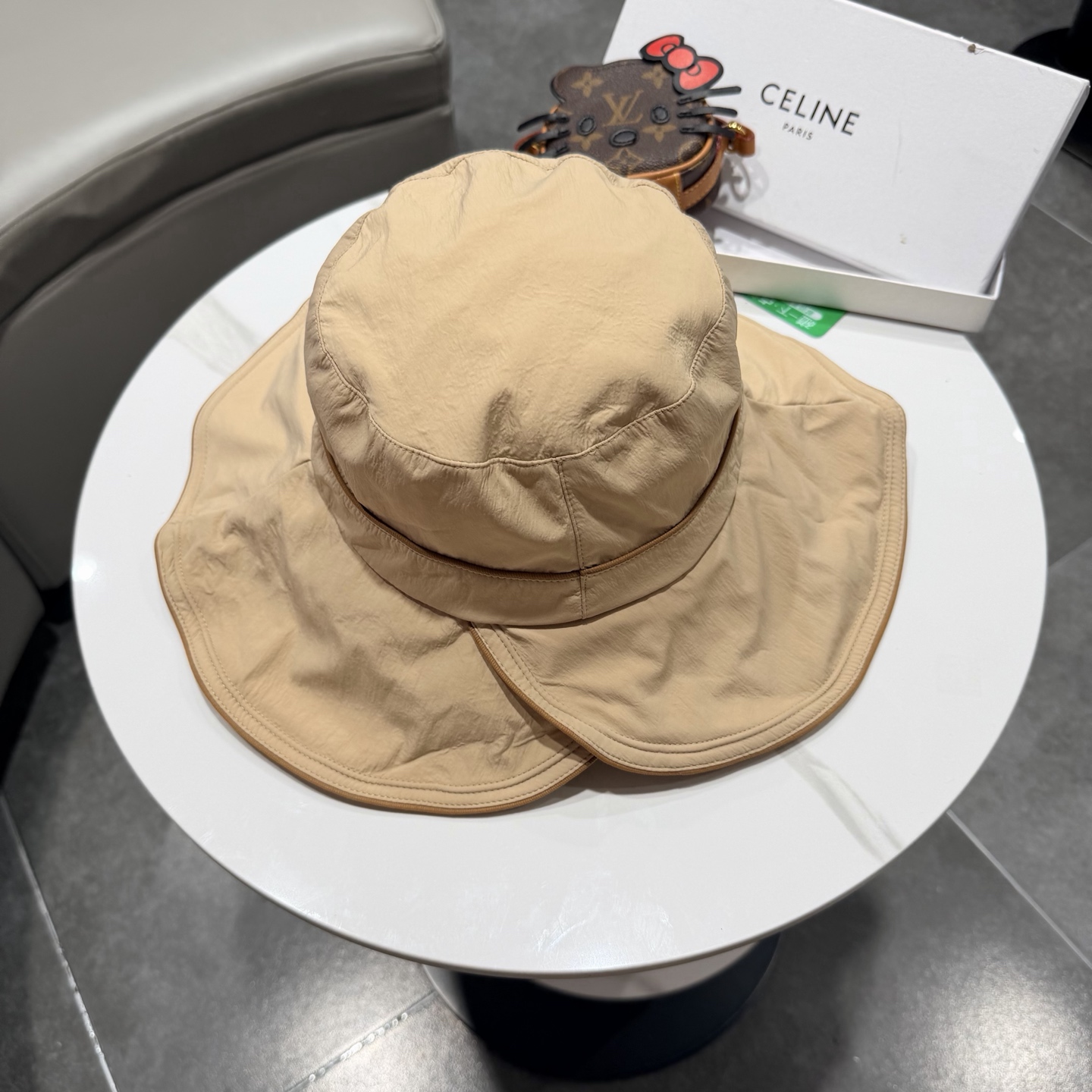 【CELINE赛琳】新款经典休闲潮流款 渔夫帽日韩风格，随便搭配都超好看！出门旅游，绝对要入手的一款