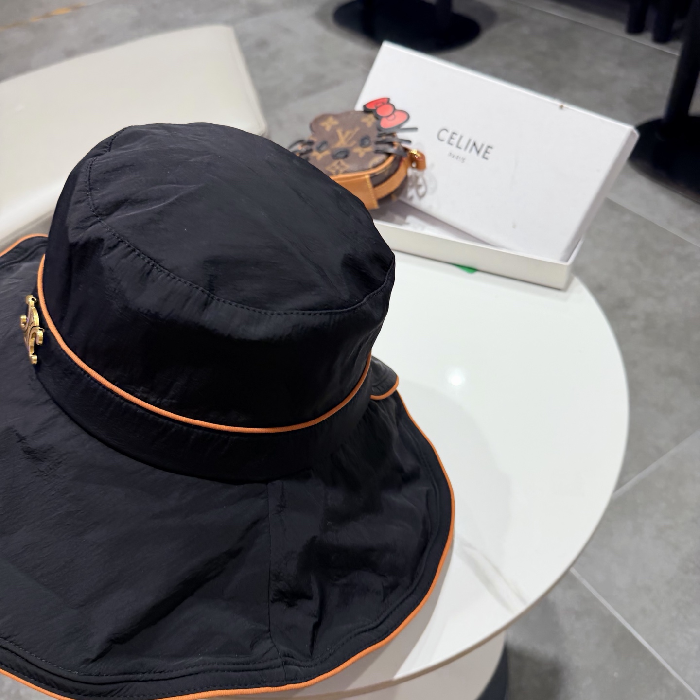 【CELINE赛琳】新款经典休闲潮流款 渔夫帽日韩风格，随便搭配都超好看！出门旅游，绝对要入手的一款