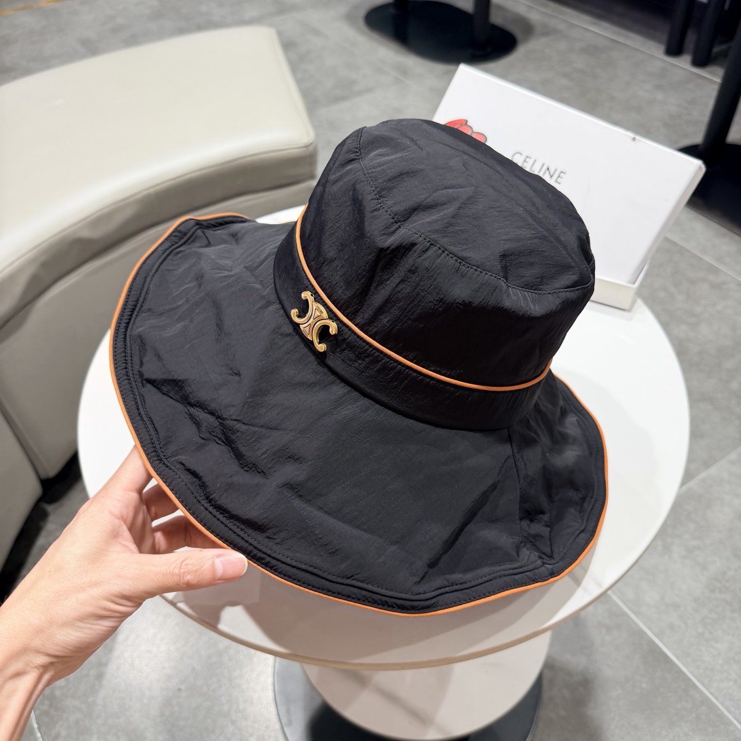 【CELINE赛琳】新款经典休闲潮流款 渔夫帽日韩风格，随便搭配都超好看！出门旅游，绝对要入手的一款