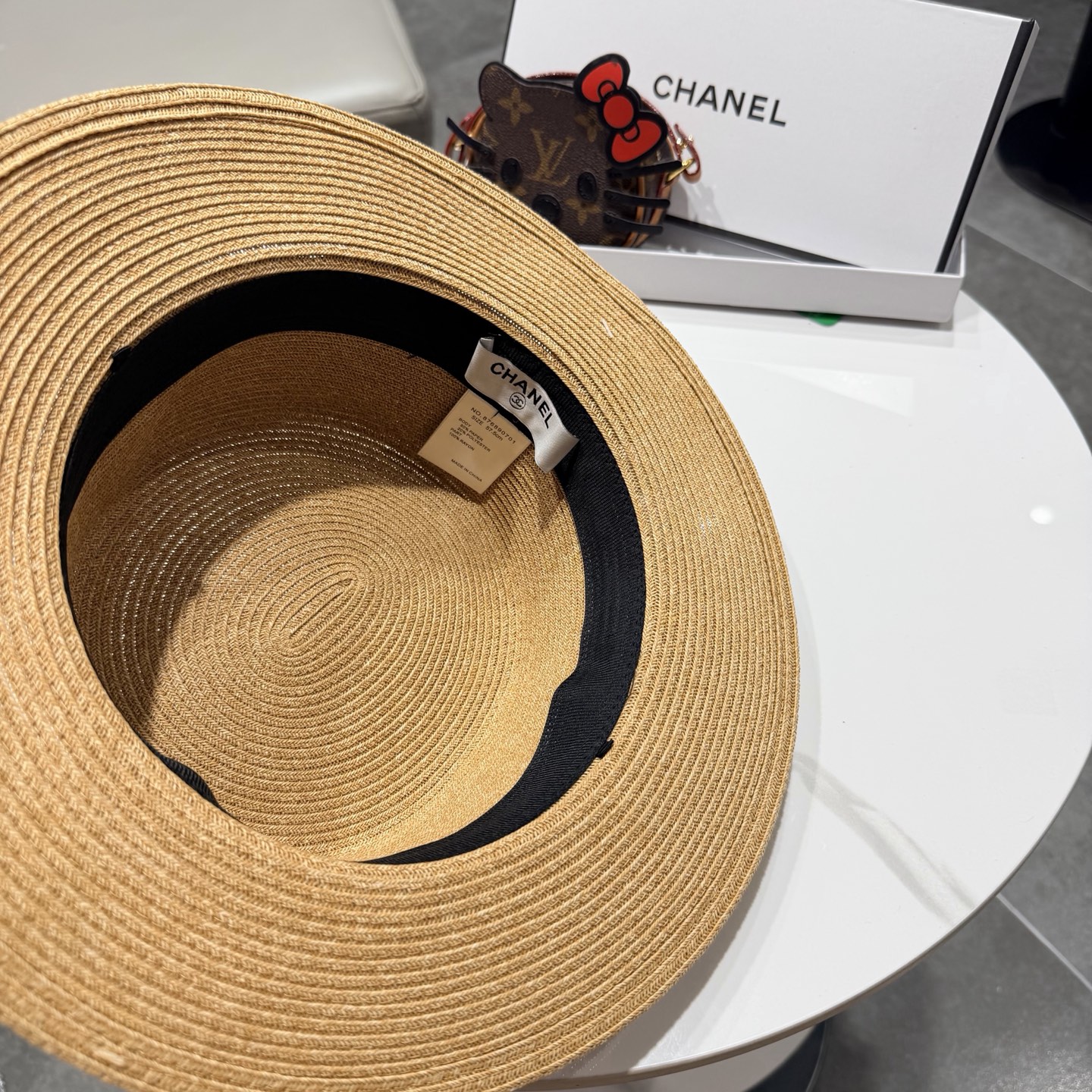 Chanel香奈儿新款名媛风平顶草帽，夏季百搭！