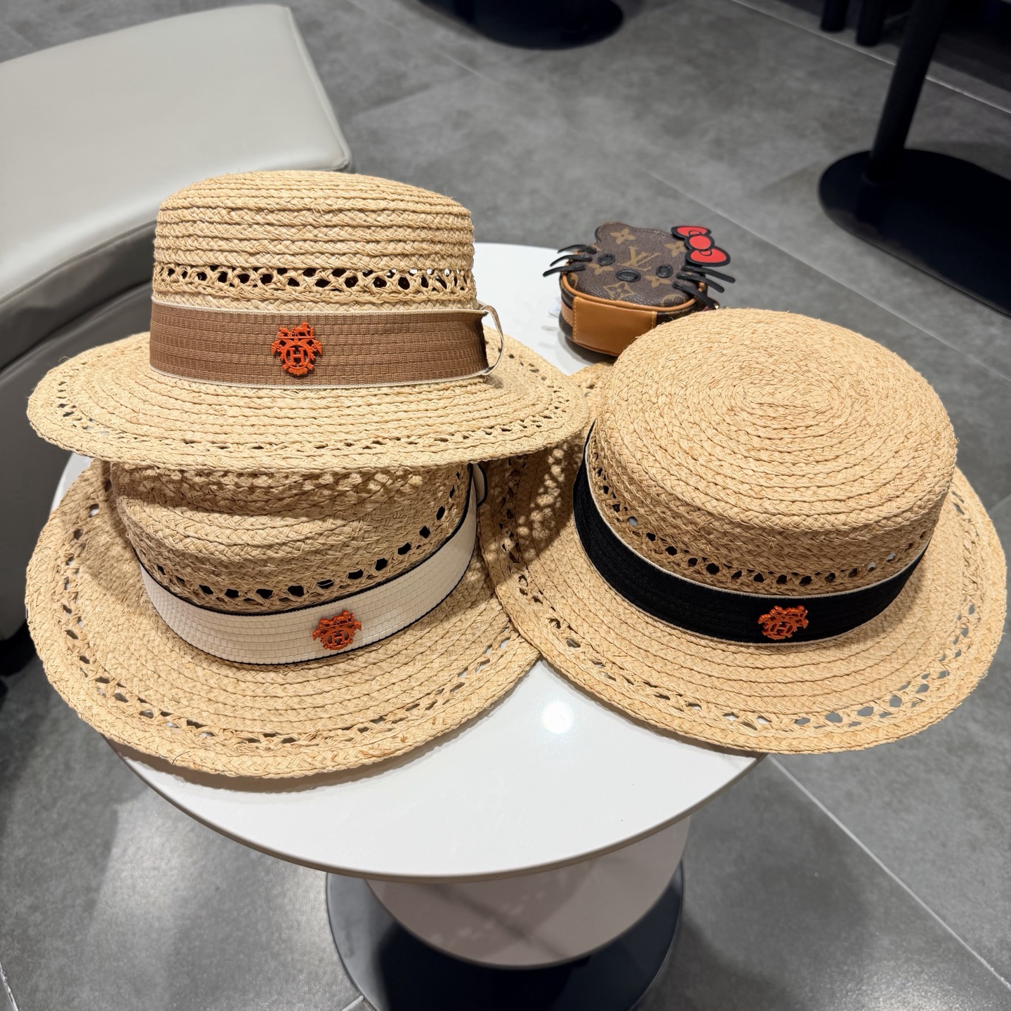 爱马仕拉菲草平顶帽🆕防晒遮阳百搭 👌 头围55～58cm
