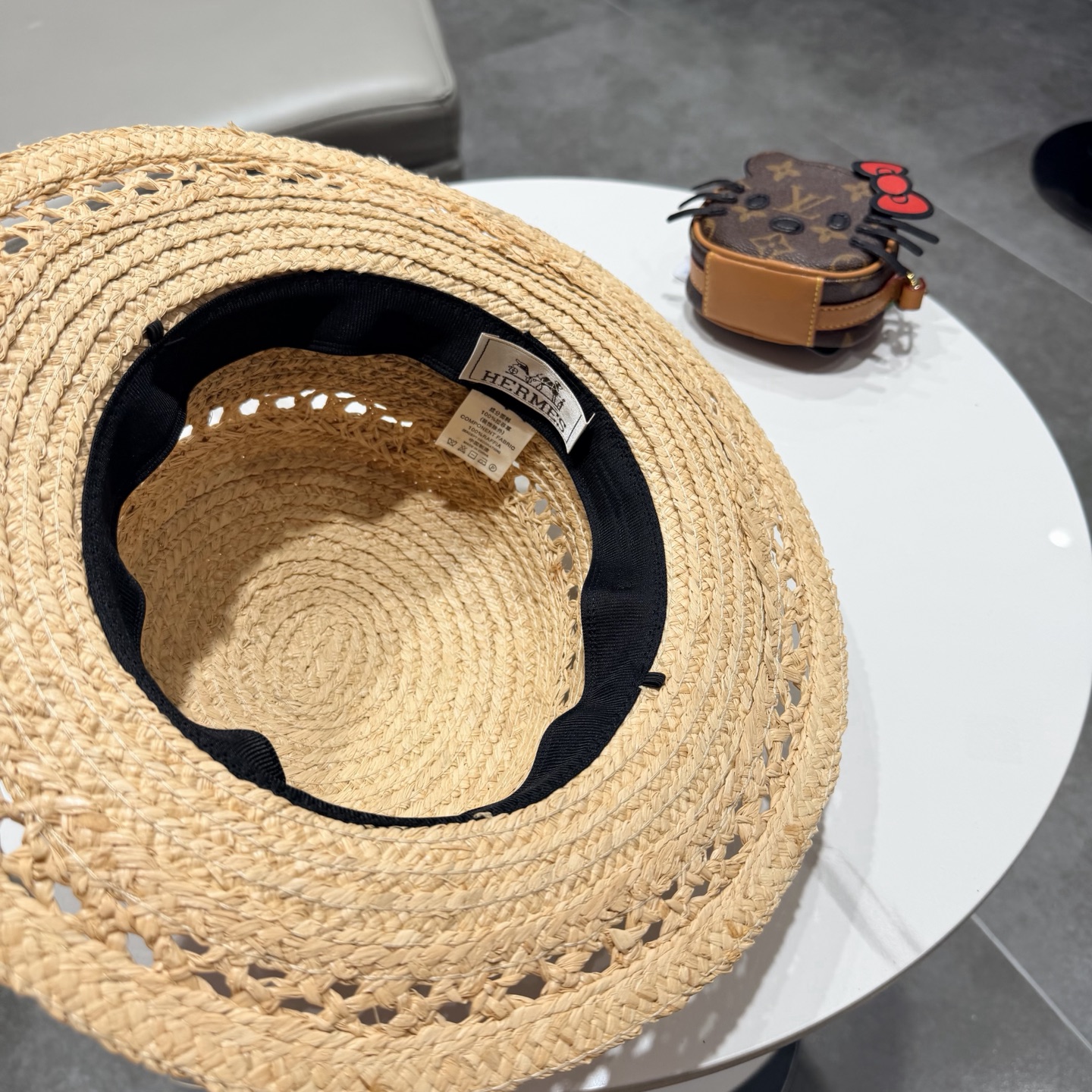 爱马仕拉菲草平顶帽🆕防晒遮阳百搭 👌 头围55～58cm