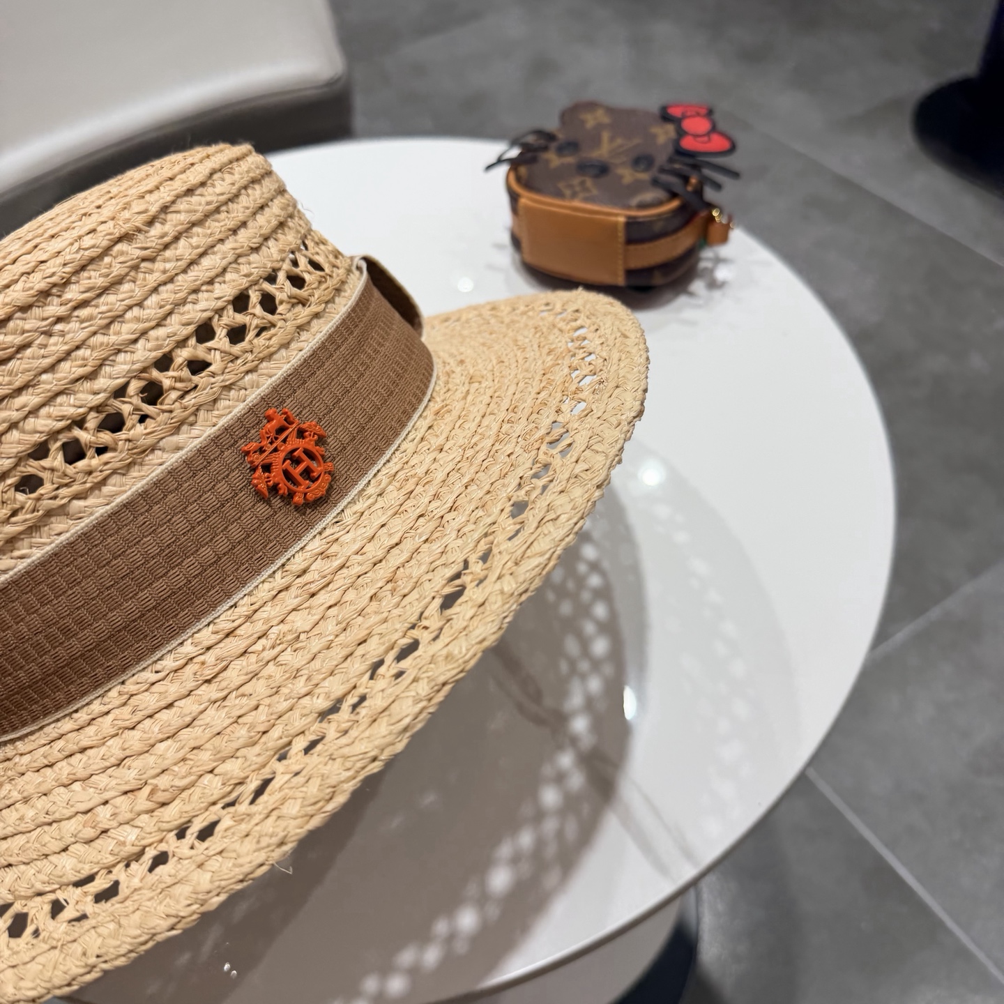 爱马仕拉菲草平顶帽🆕防晒遮阳百搭 👌 头围55～58cm