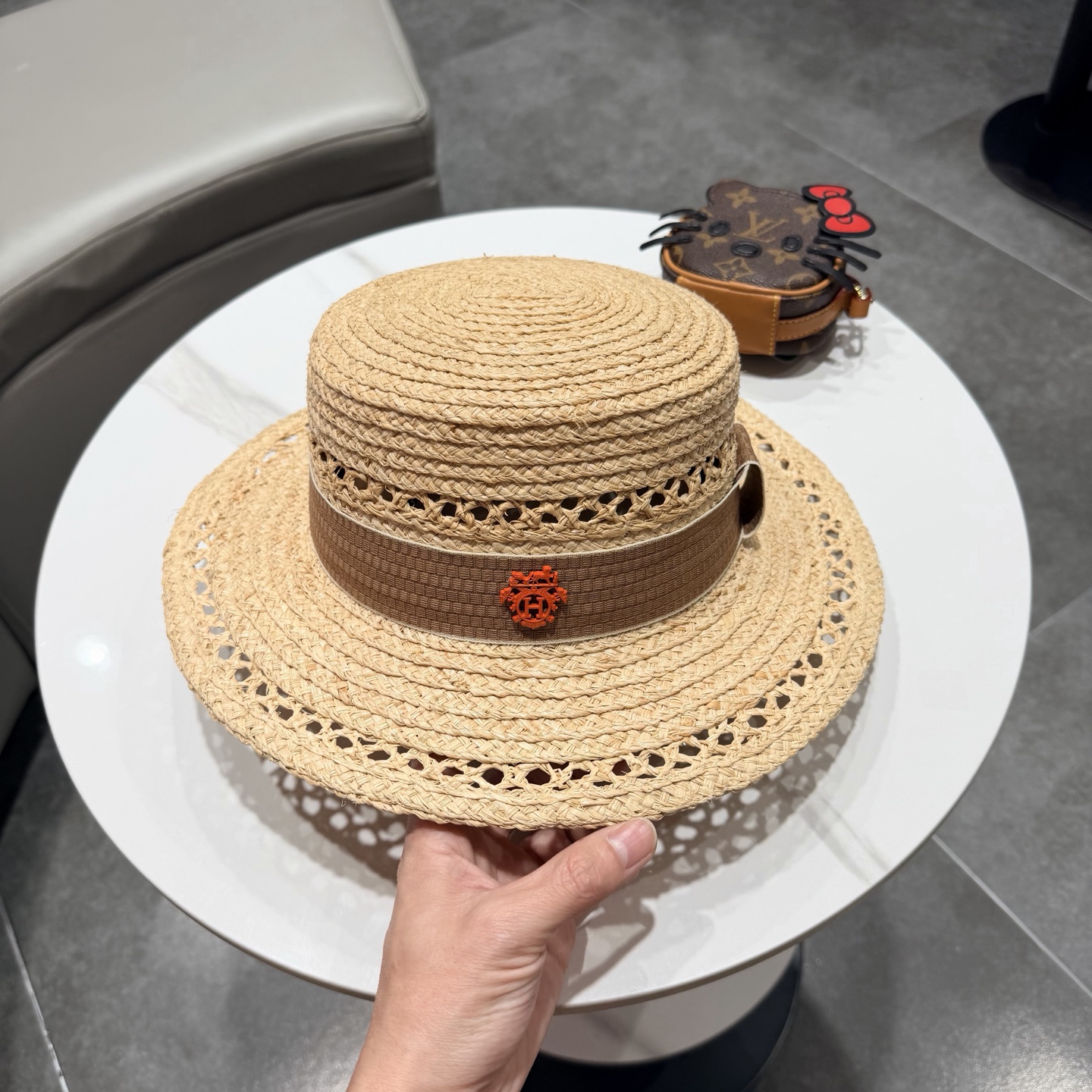 爱马仕拉菲草平顶帽🆕防晒遮阳百搭 👌 头围55～58cm