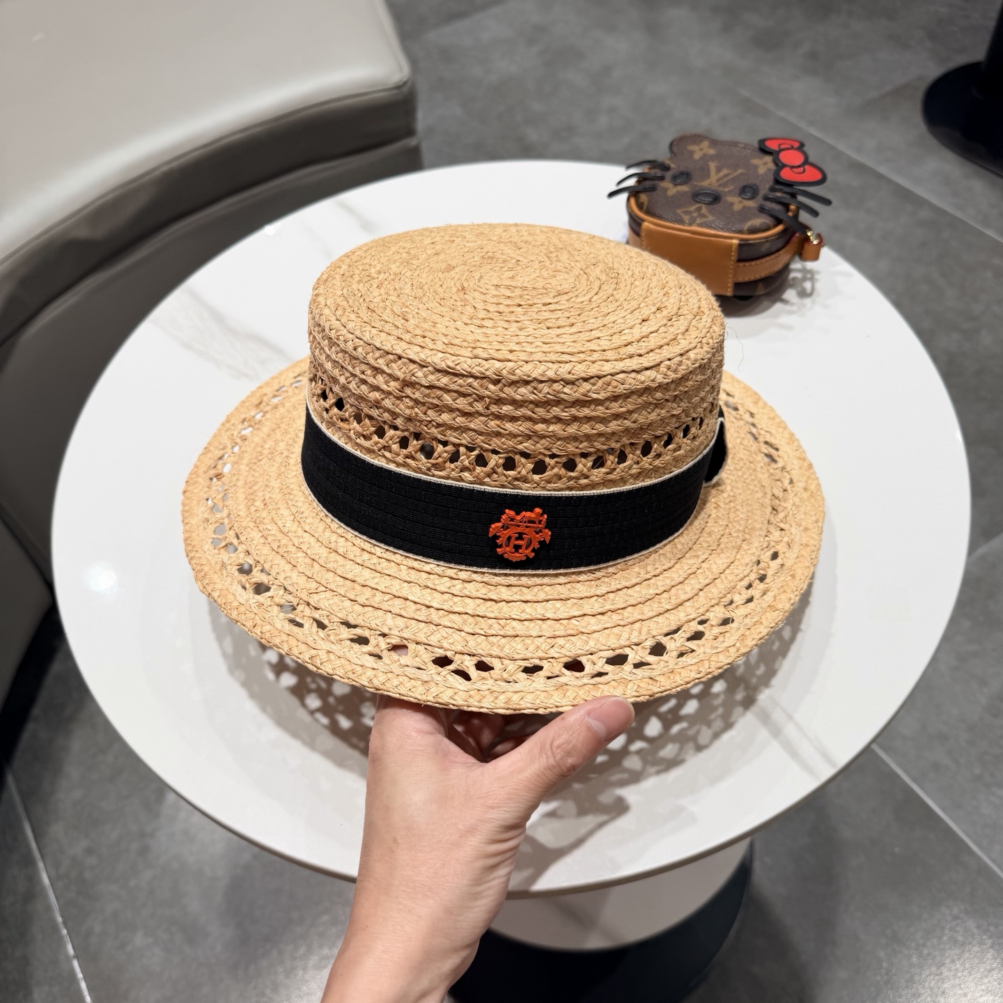 爱马仕拉菲草平顶帽🆕防晒遮阳百搭 👌 头围55～58cm