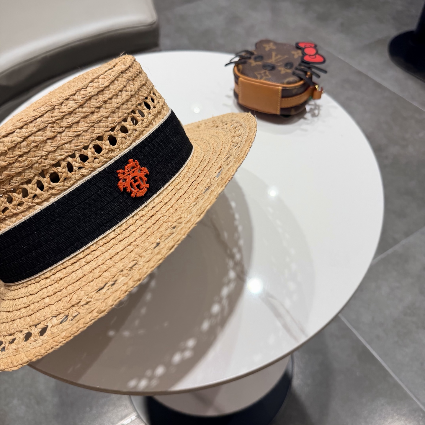 爱马仕拉菲草平顶帽🆕防晒遮阳百搭 👌 头围55～58cm