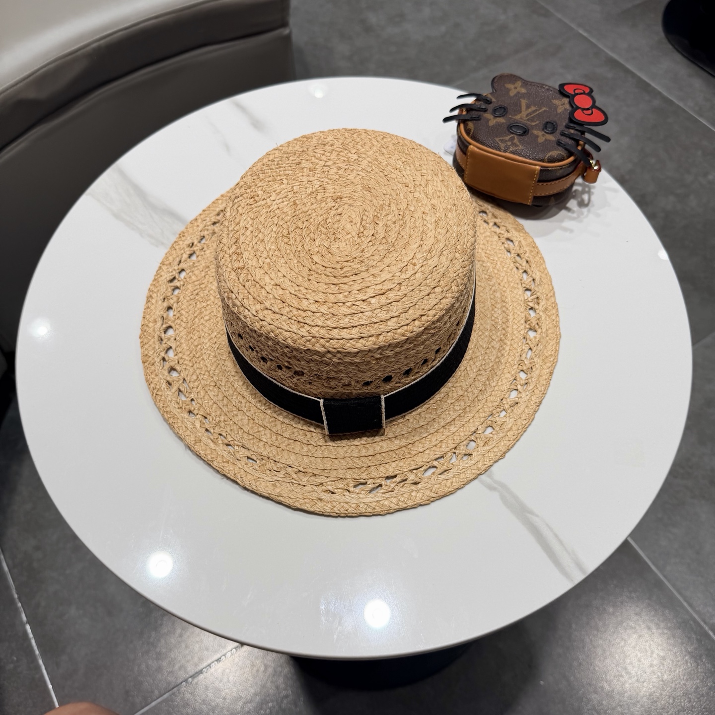 爱马仕拉菲草平顶帽🆕防晒遮阳百搭 👌 头围55～58cm