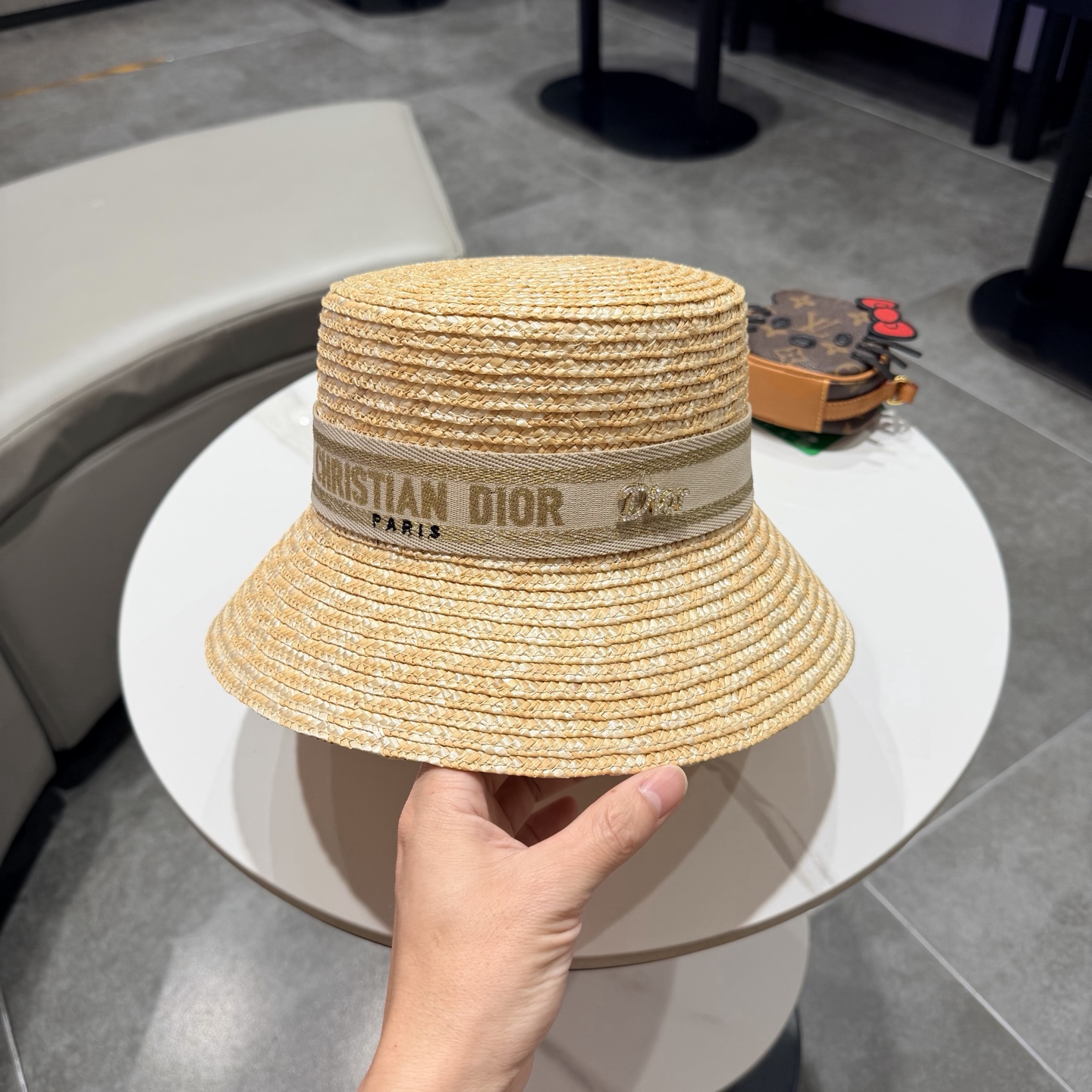 Dior迪奥麦秆草礼帽，头围57cm