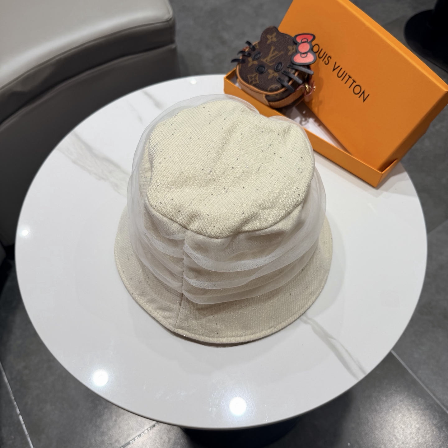 🧢路易威登渔夫帽 LouisVuitton😍新款LV棒球帽，重工打造♥️高端大气，百搭款🤗男女通用！跑量