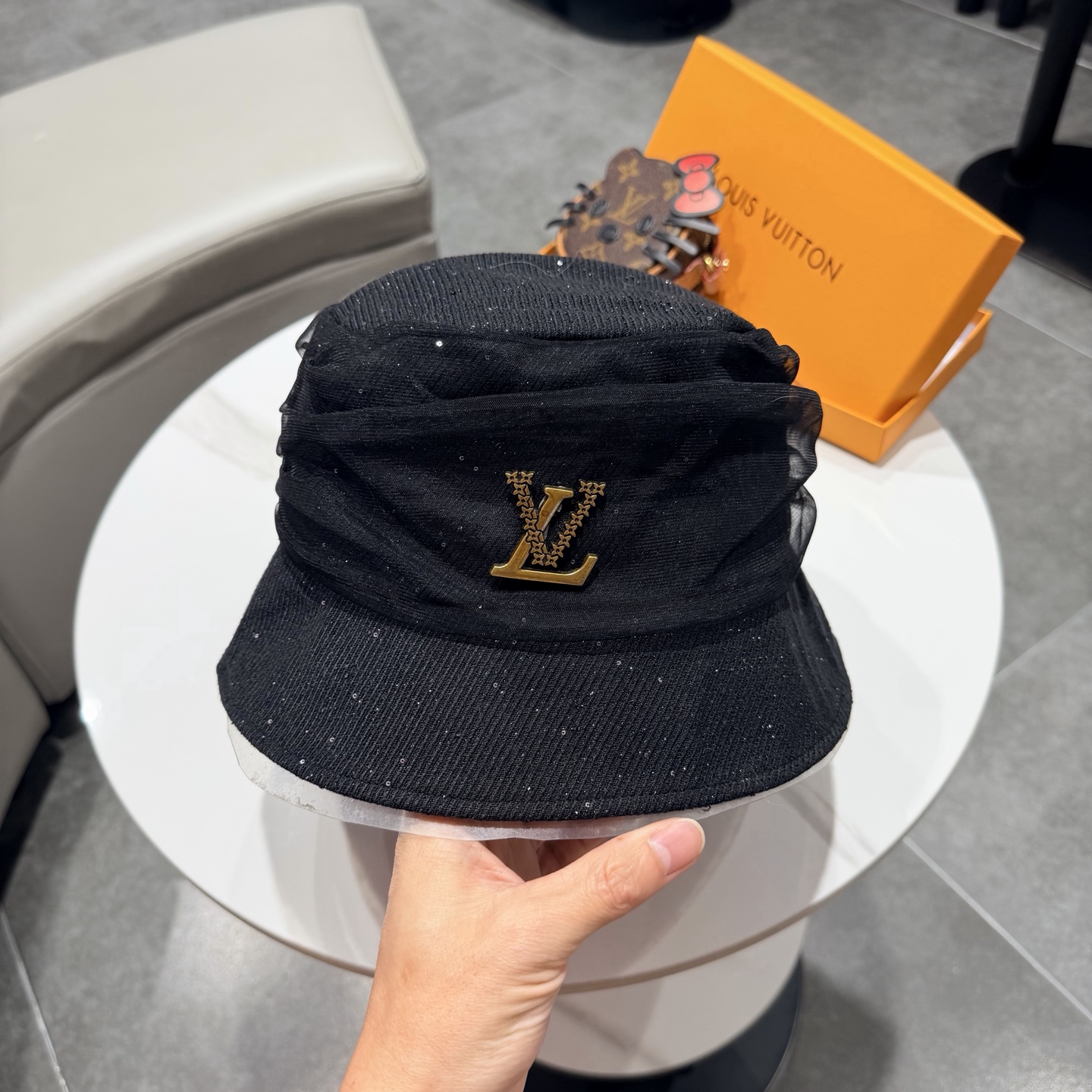 🧢路易威登渔夫帽 LouisVuitton😍新款LV棒球帽，重工打造♥️高端大气，百搭款🤗男女通用！跑量