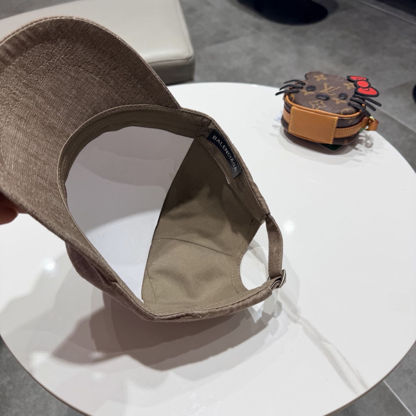 新品Balenciaga 巴黎世家字母新款棒球帽现货秒发🧢简约时尚超级无敌好看的帽子！情侣款