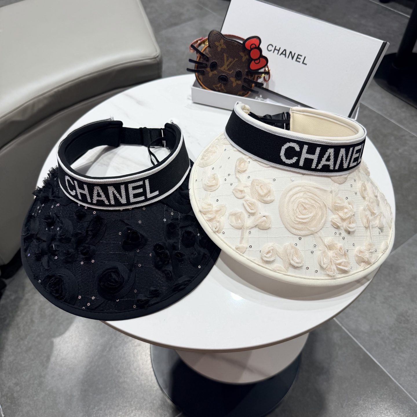 Chanel香奈儿新款小清新空顶遮阳帽，可调节