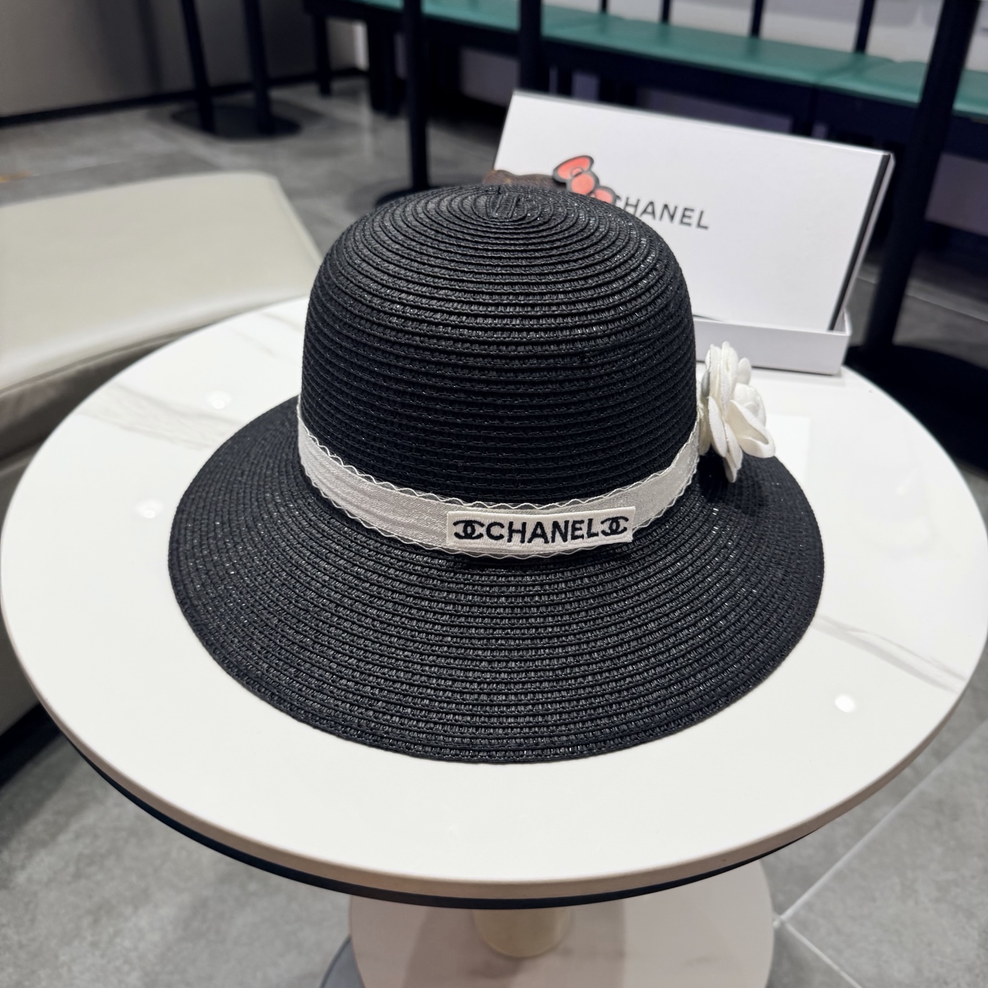 香奈儿CHANE L就是是入夏的标致，海边度假拍照简直不要太出片了纯手工花式编织，柔韧性更强 不易拉断 