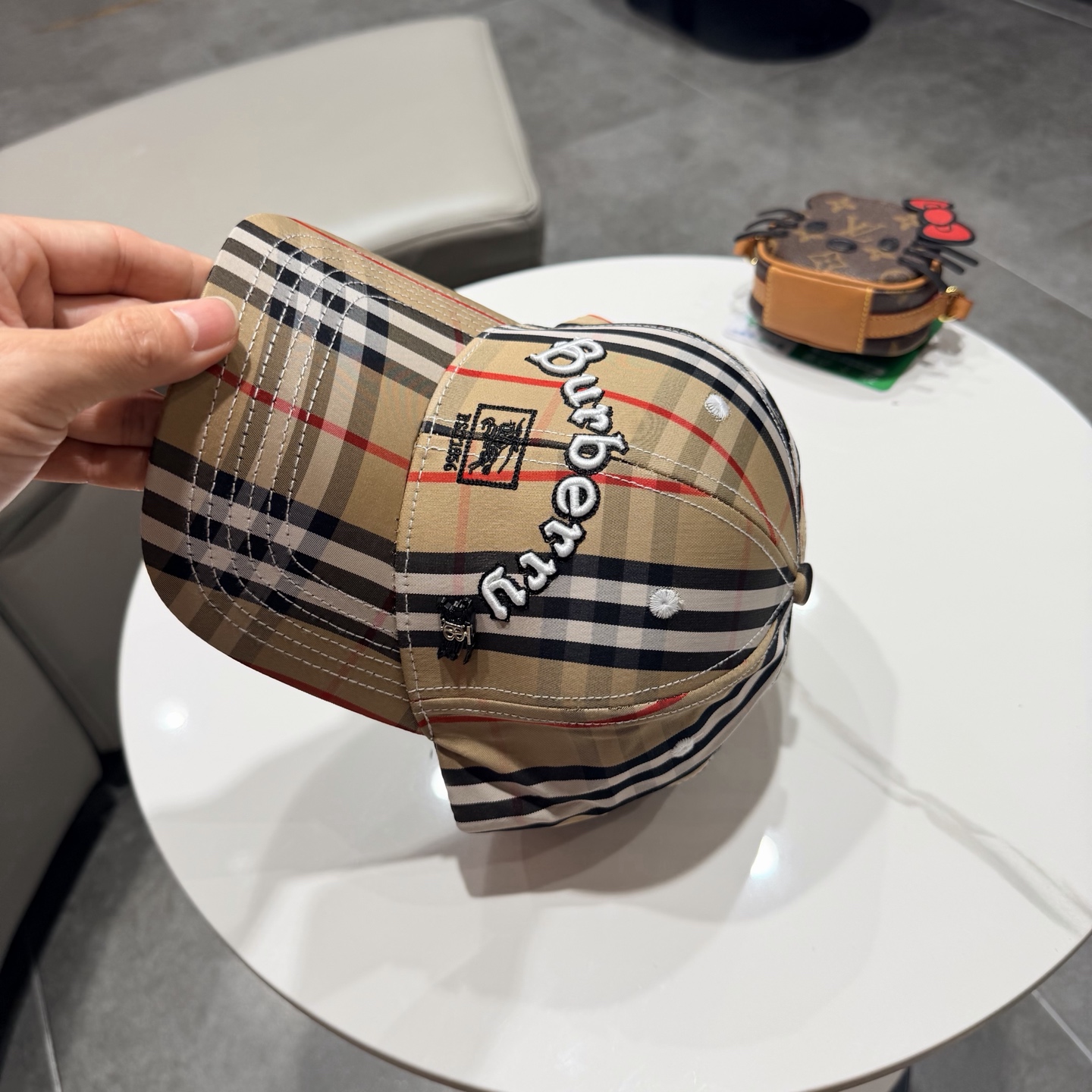 巴宝莉BURBERRY 🌸官网同步上线🎊 韩版新款英伦风定制款1:1原单品质 男女通用棒球帽 高版品质质
