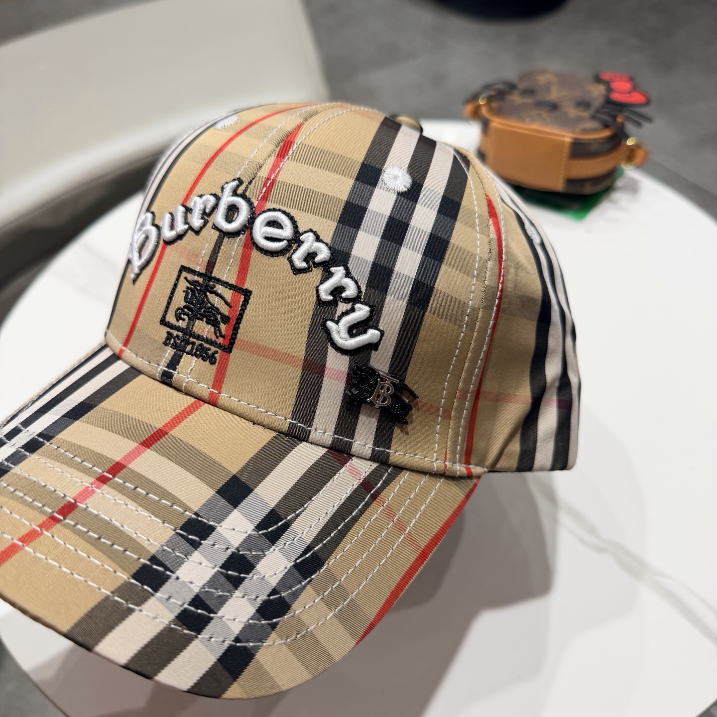 巴宝莉BURBERRY 🌸官网同步上线🎊 韩版新款英伦风定制款1:1原单品质 男女通用棒球帽 高版品质质
