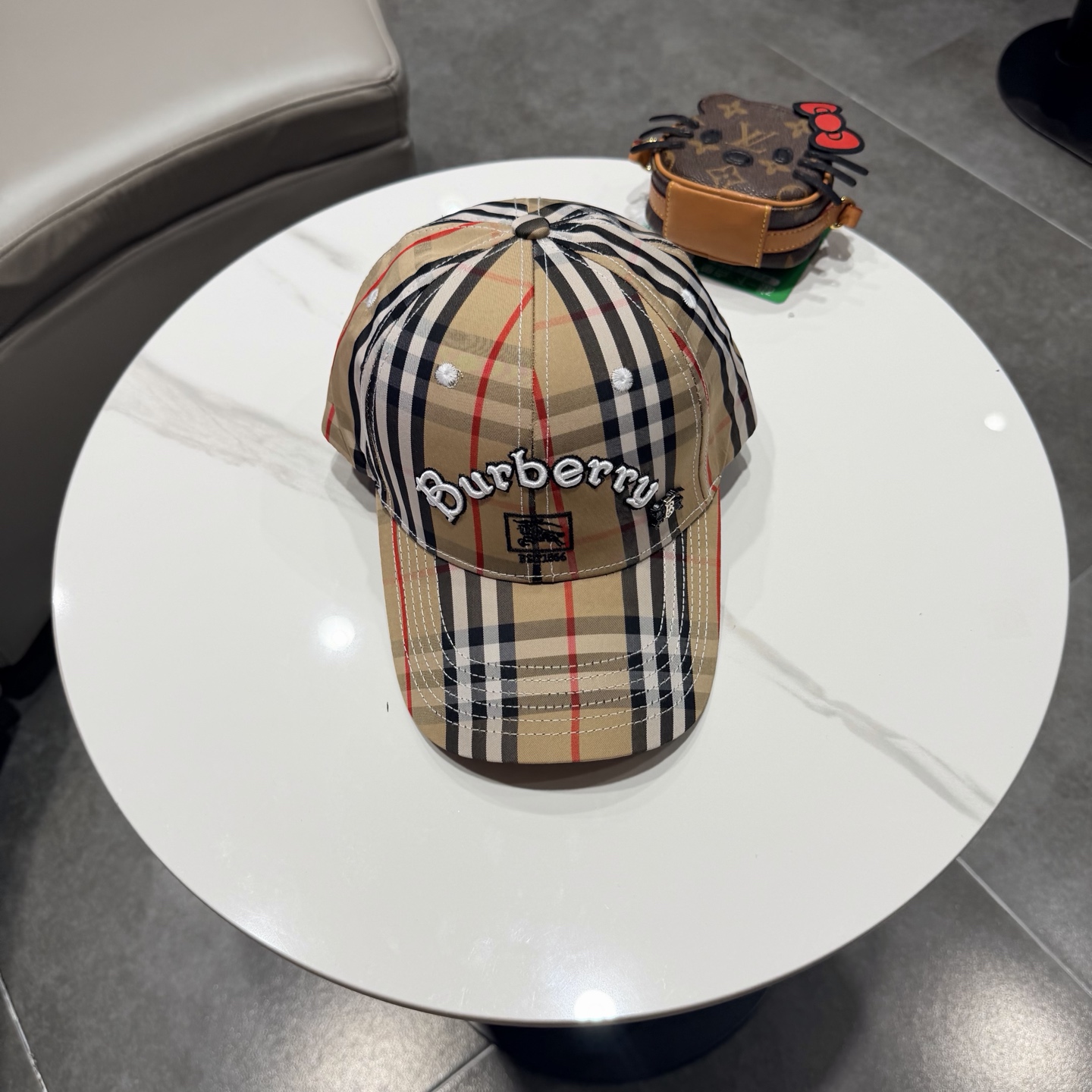 巴宝莉BURBERRY 🌸官网同步上线🎊 韩版新款英伦风定制款1:1原单品质 男女通用棒球帽 高版品质质
