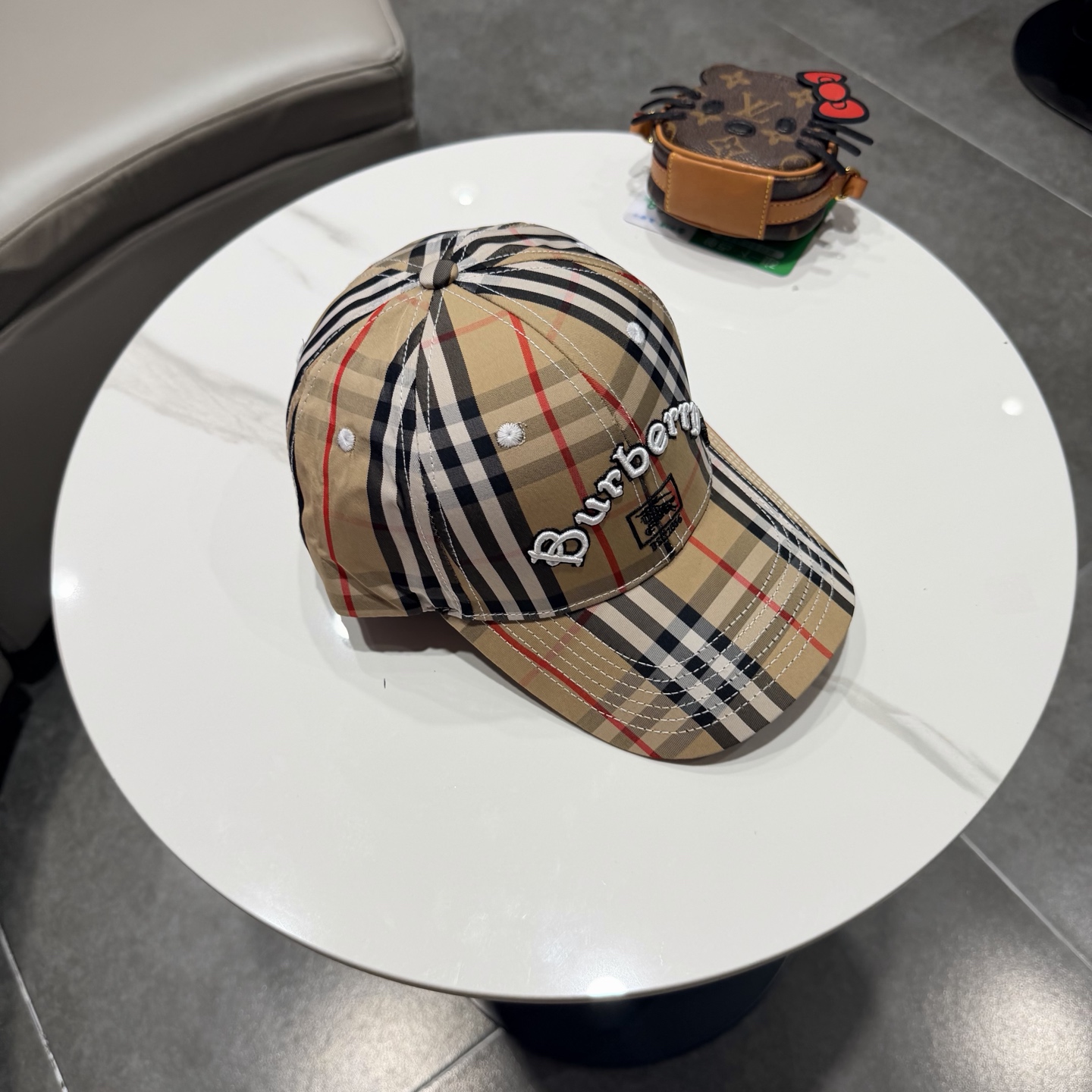 巴宝莉BURBERRY 🌸官网同步上线🎊 韩版新款英伦风定制款1:1原单品质 男女通用棒球帽 高版品质质