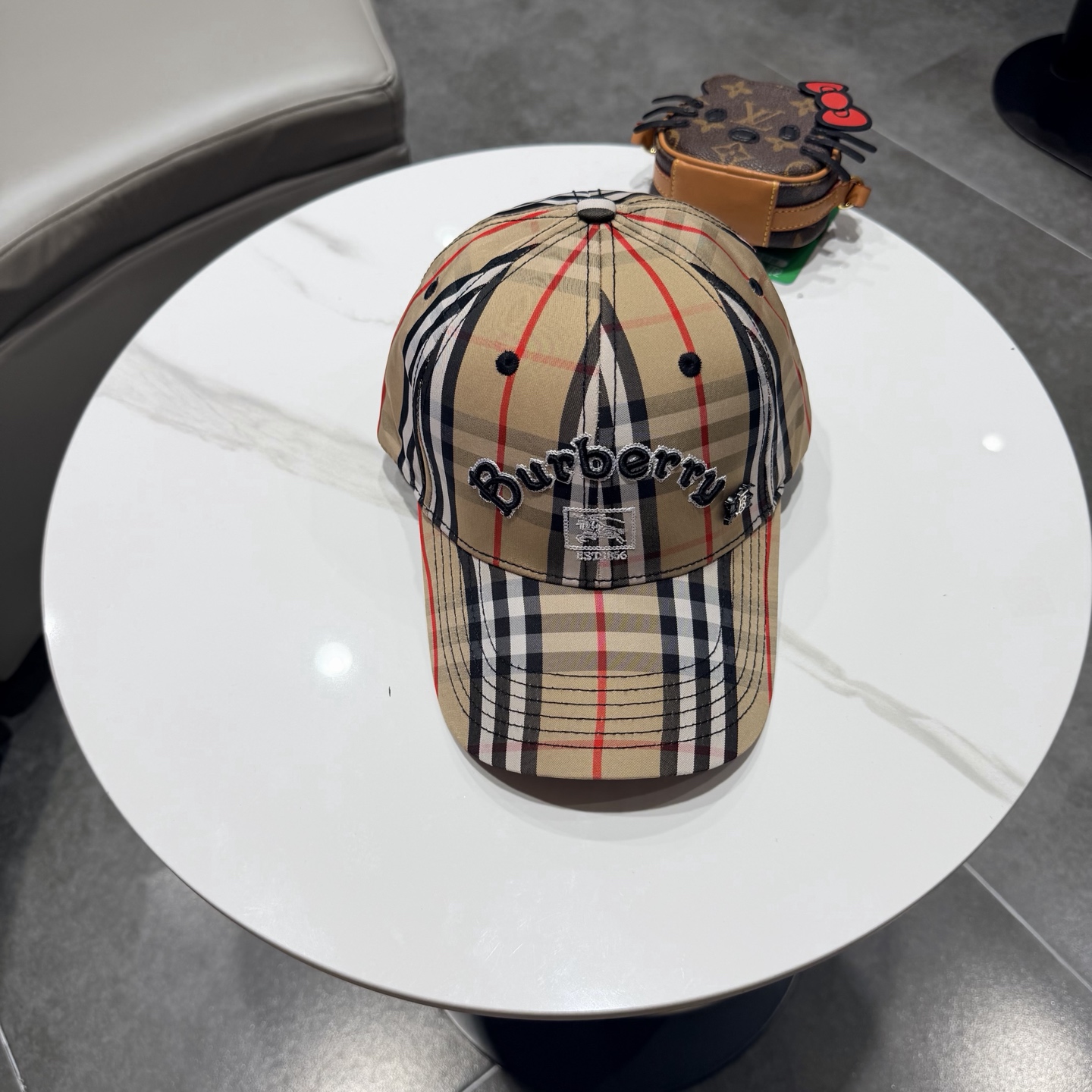 巴宝莉BURBERRY 🌸官网同步上线🎊 韩版新款英伦风定制款1:1原单品质 男女通用棒球帽 高版品质质