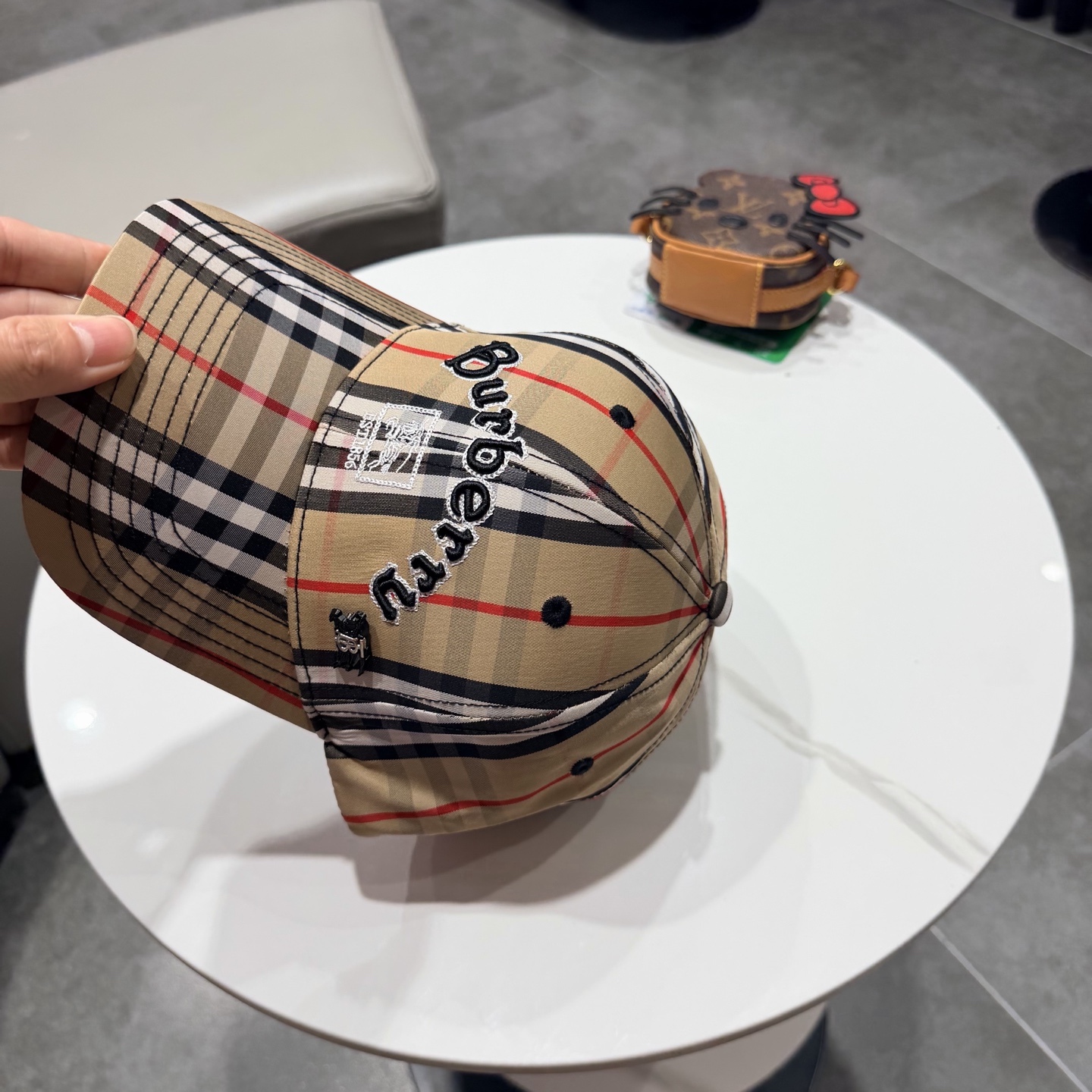 巴宝莉BURBERRY 🌸官网同步上线🎊 韩版新款英伦风定制款1:1原单品质 男女通用棒球帽 高版品质质