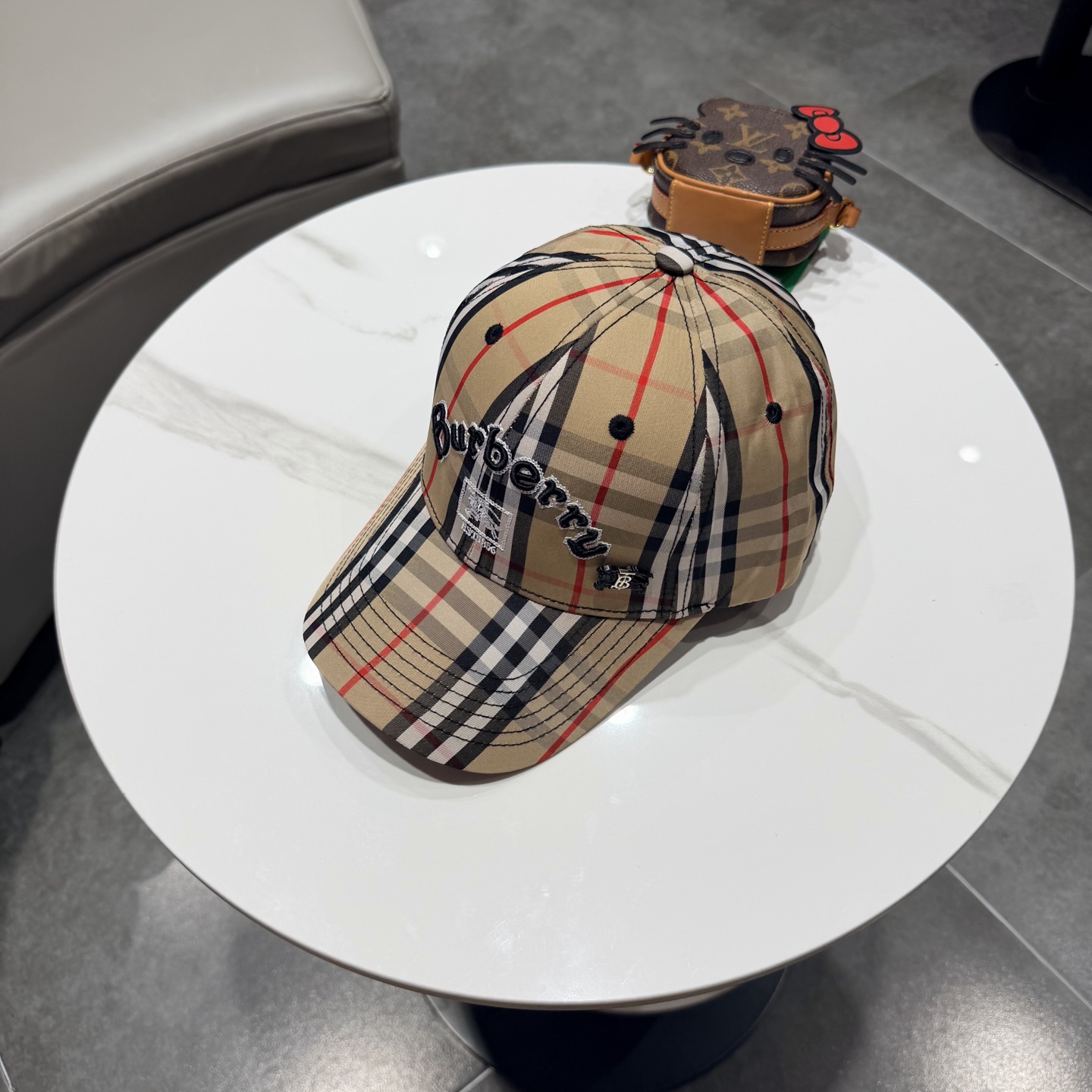 巴宝莉BURBERRY 🌸官网同步上线🎊 韩版新款英伦风定制款1:1原单品质 男女通用棒球帽 高版品质质